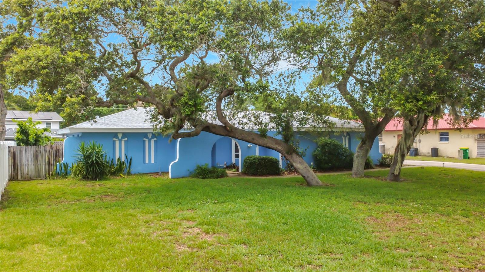 RIVERSIDE LANDING - Residential
