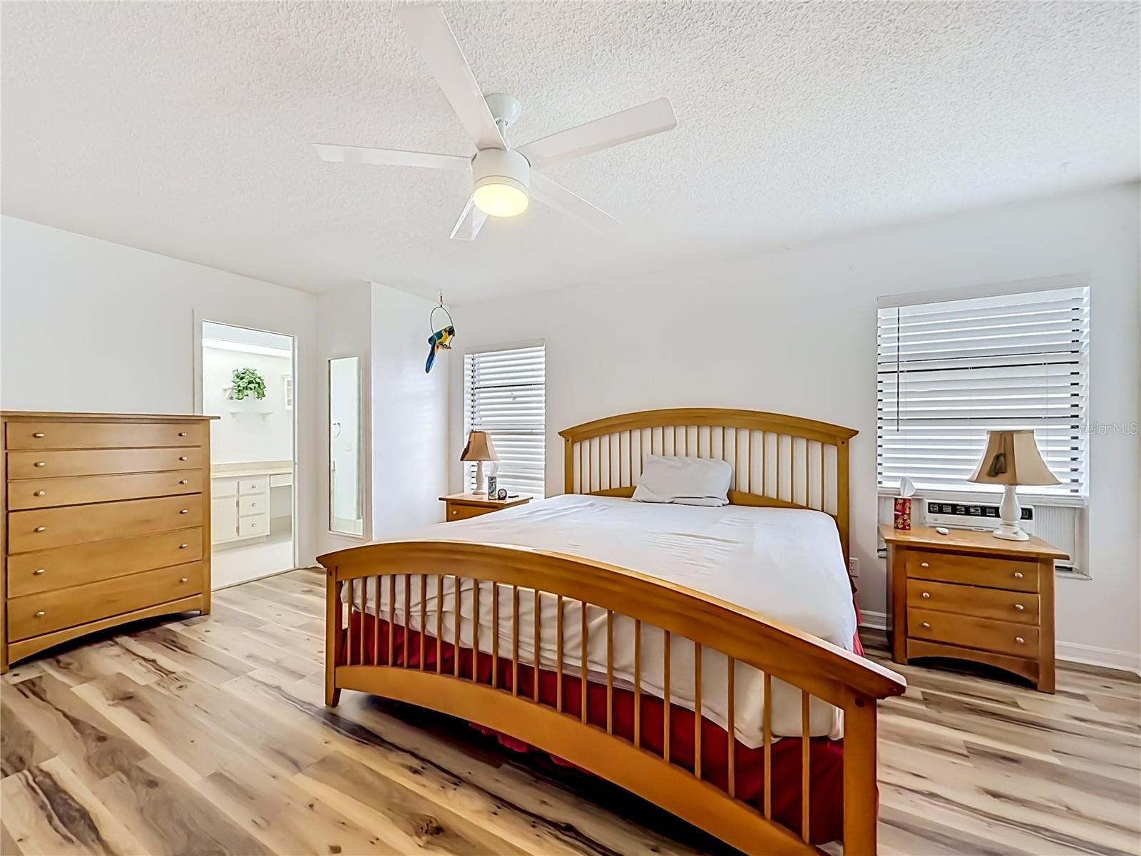 RIVERSIDE LANDING - Residential