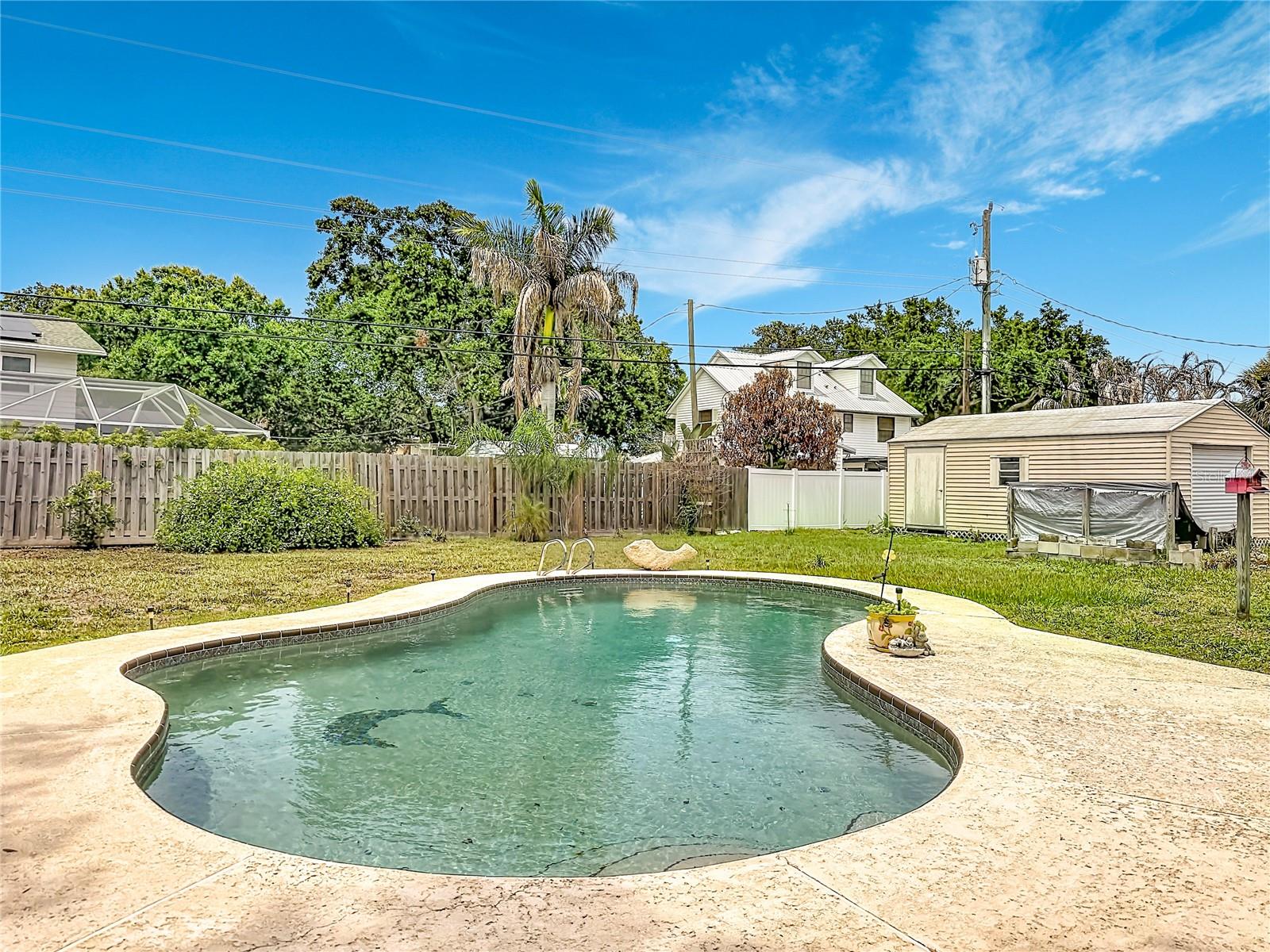 RIVERSIDE LANDING - Residential