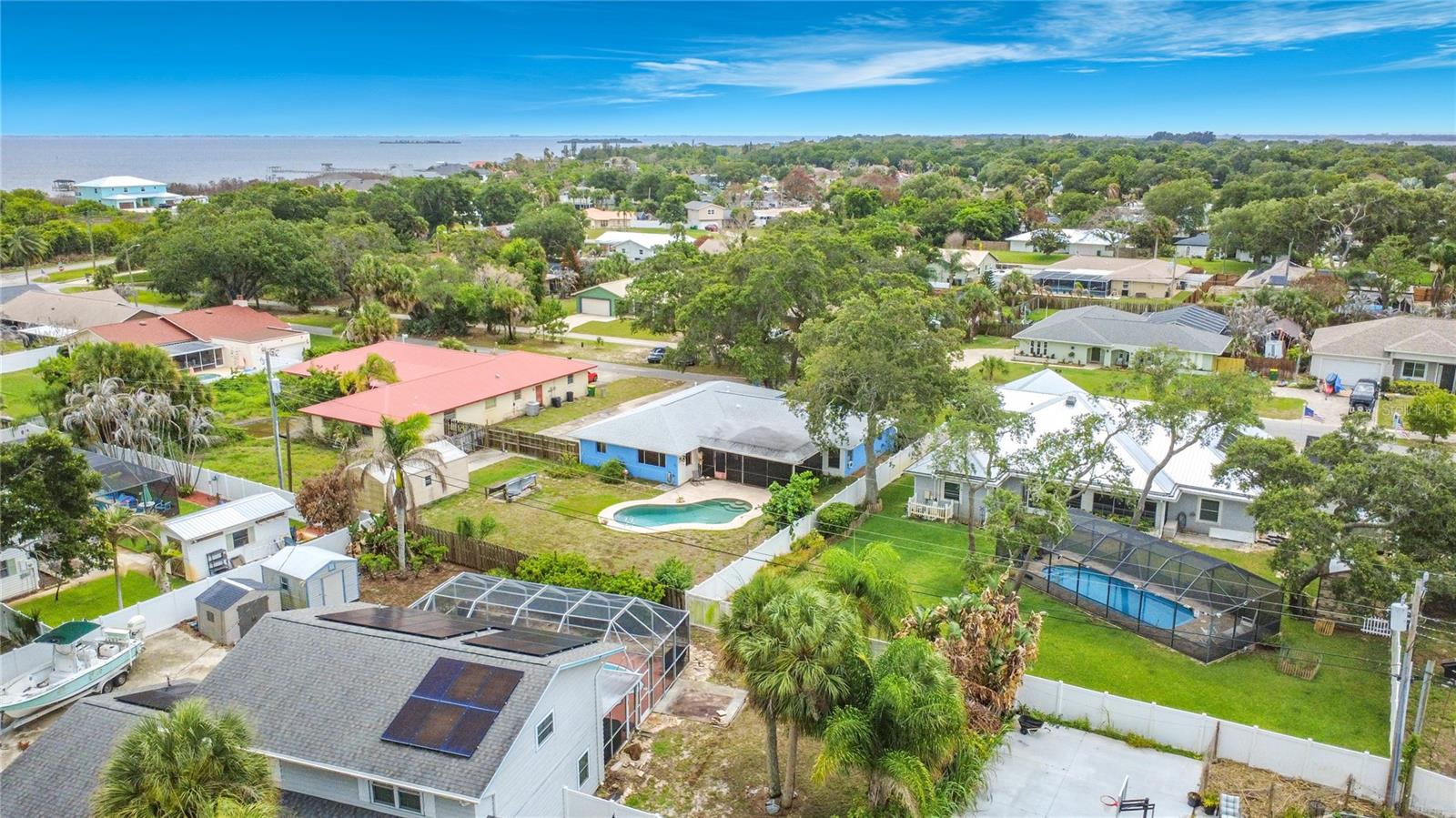 RIVERSIDE LANDING - Residential