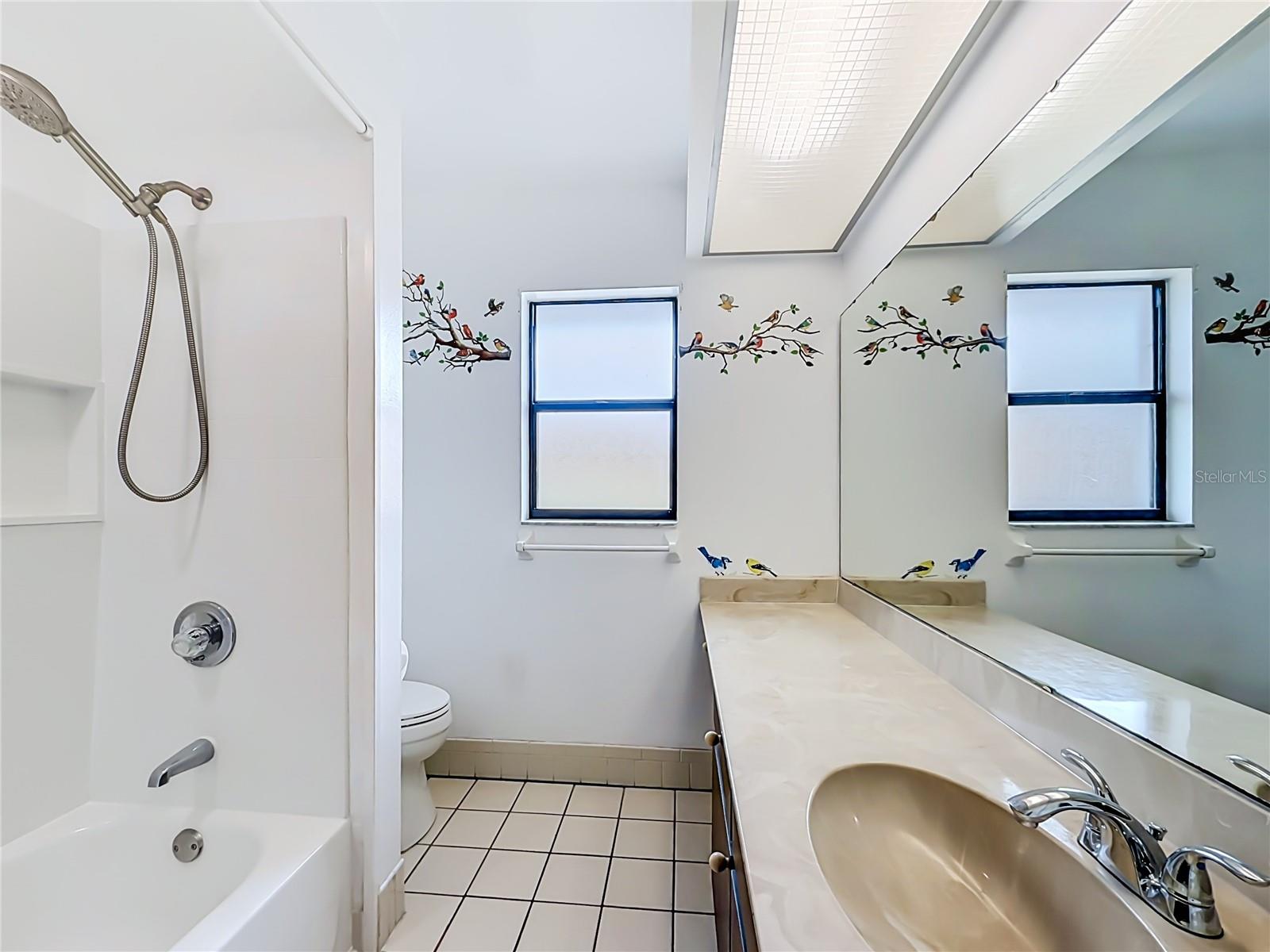 RIVERSIDE LANDING - Residential