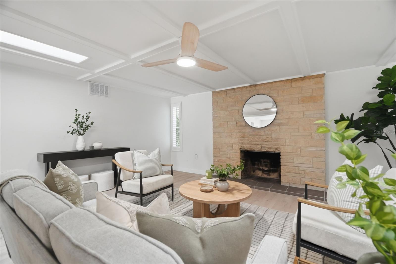 EMERALD HILL ESTATES - Residential