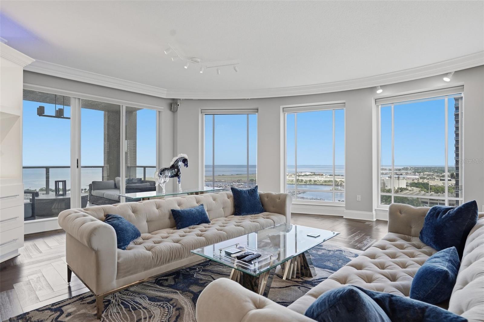 FLORENCIA CONDO - Residential