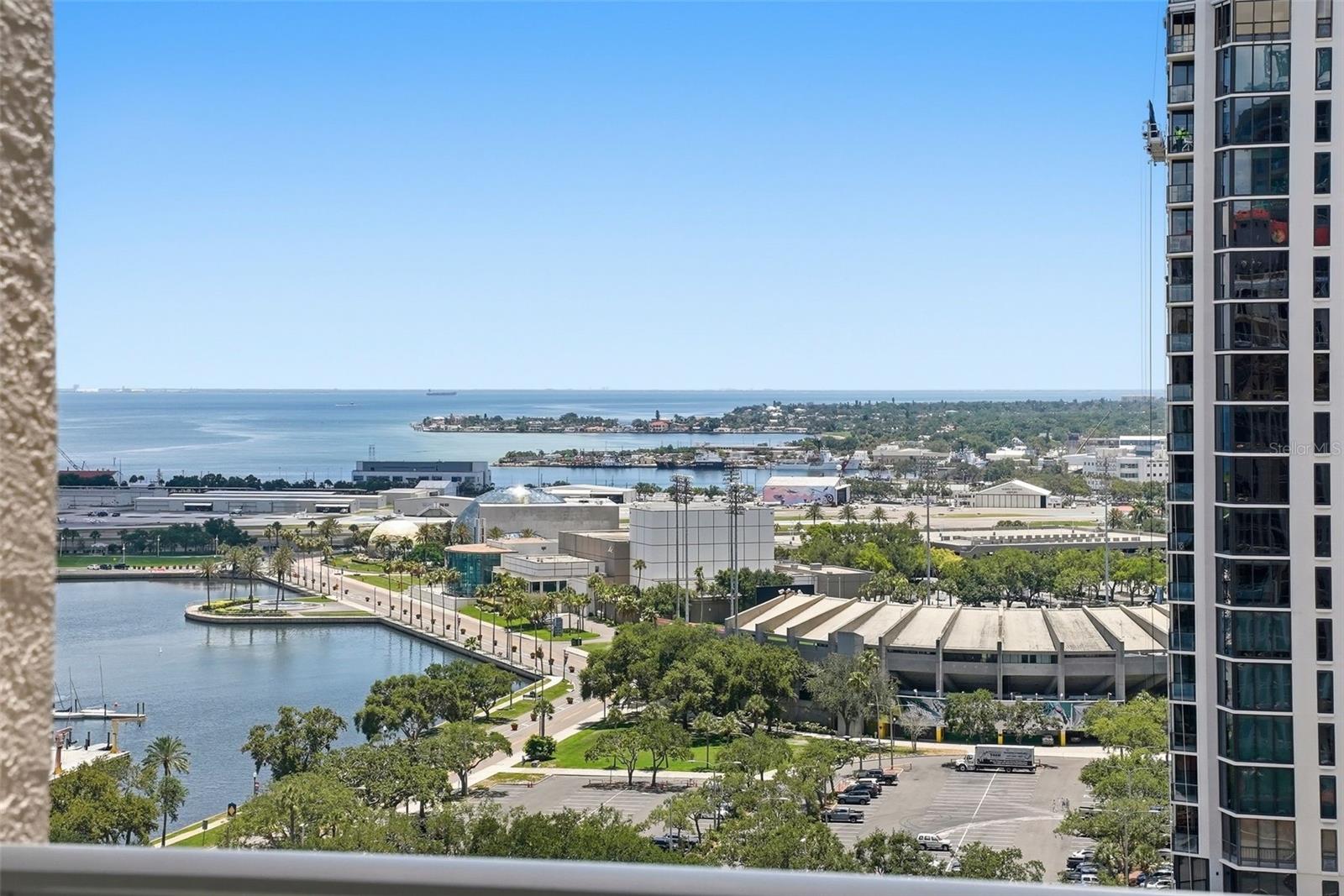 FLORENCIA CONDO - Residential