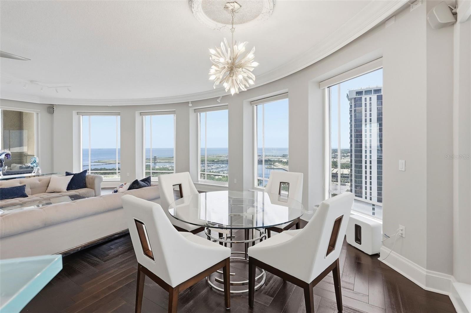 FLORENCIA CONDO - Residential