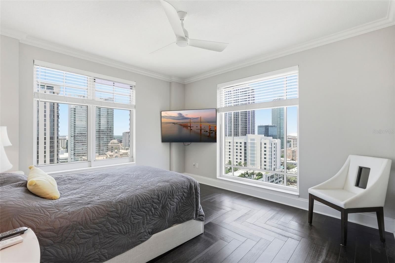 FLORENCIA CONDO - Residential