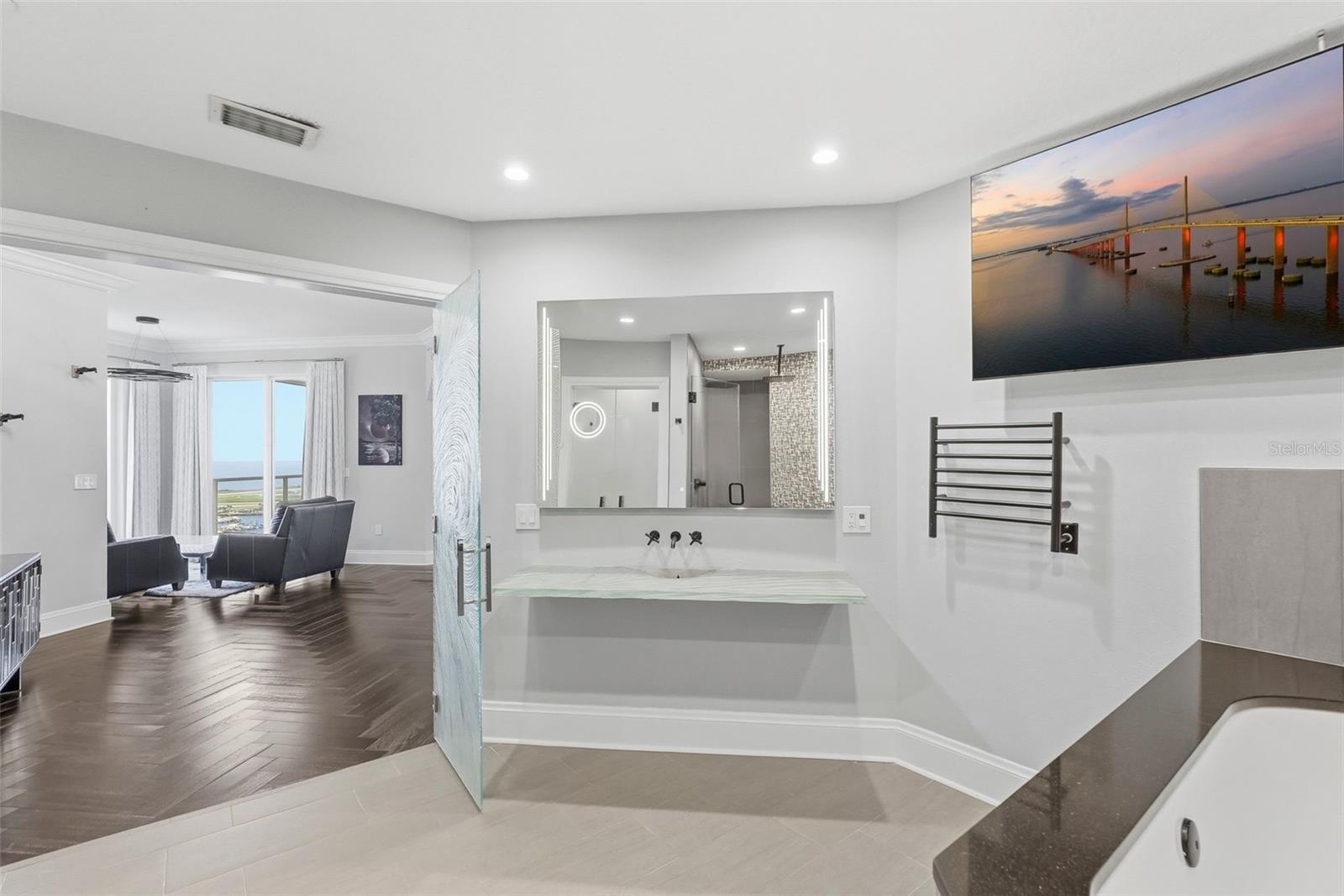 FLORENCIA CONDO - Residential