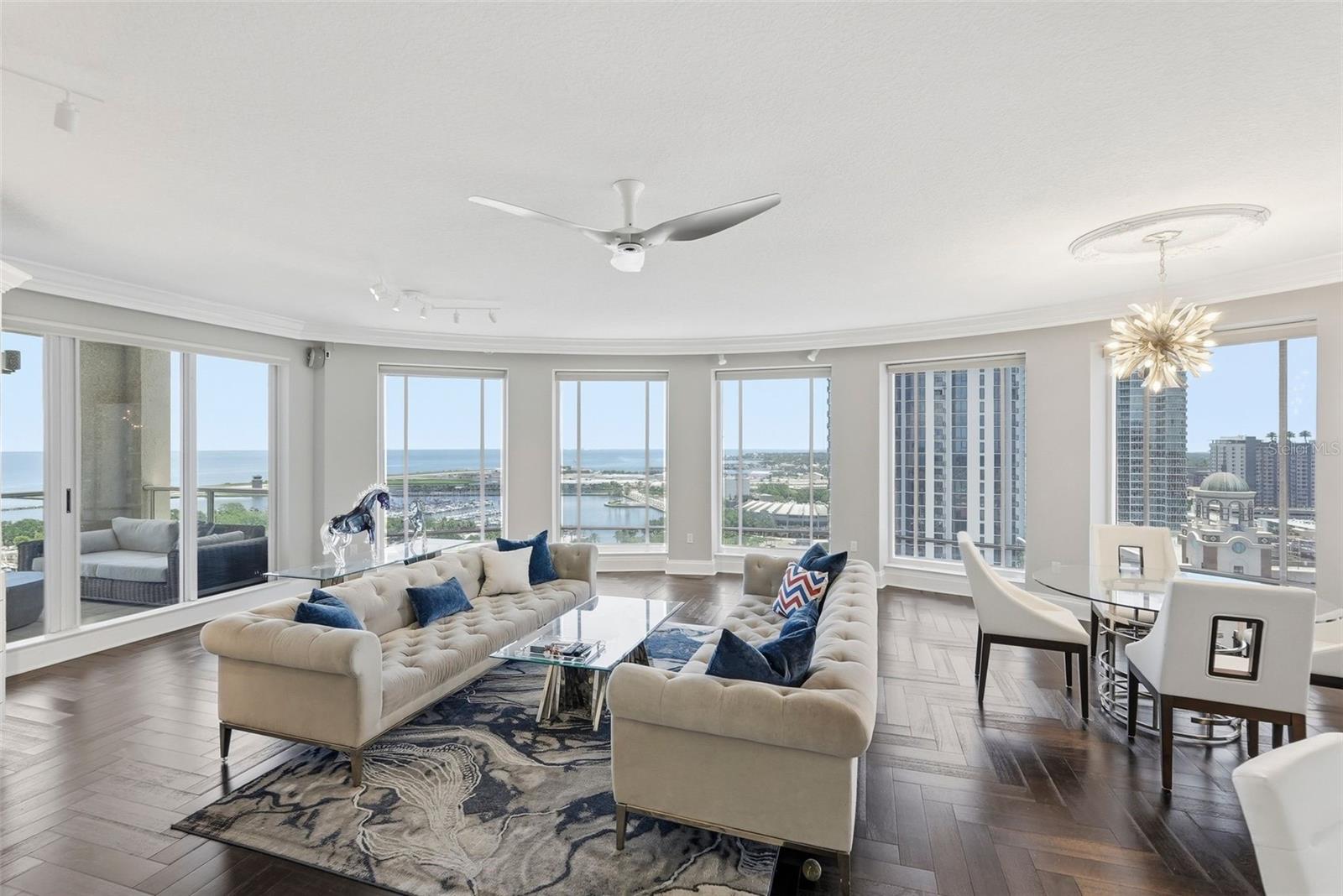 FLORENCIA CONDO - Residential