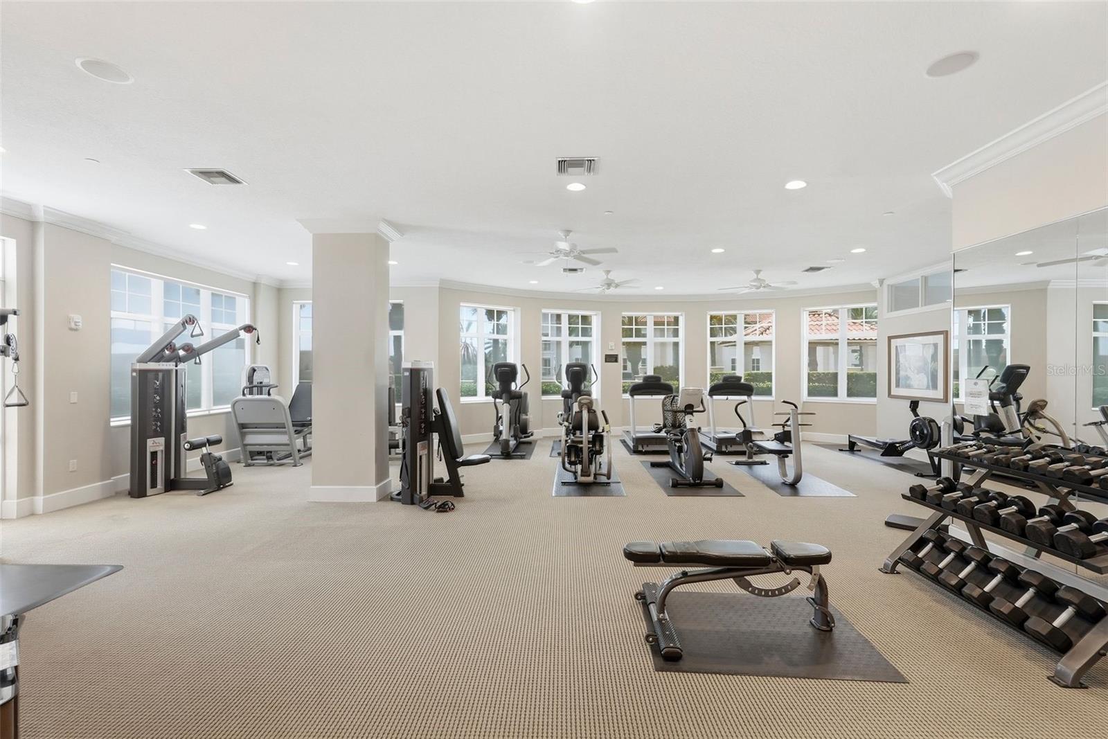 FLORENCIA CONDO - Residential