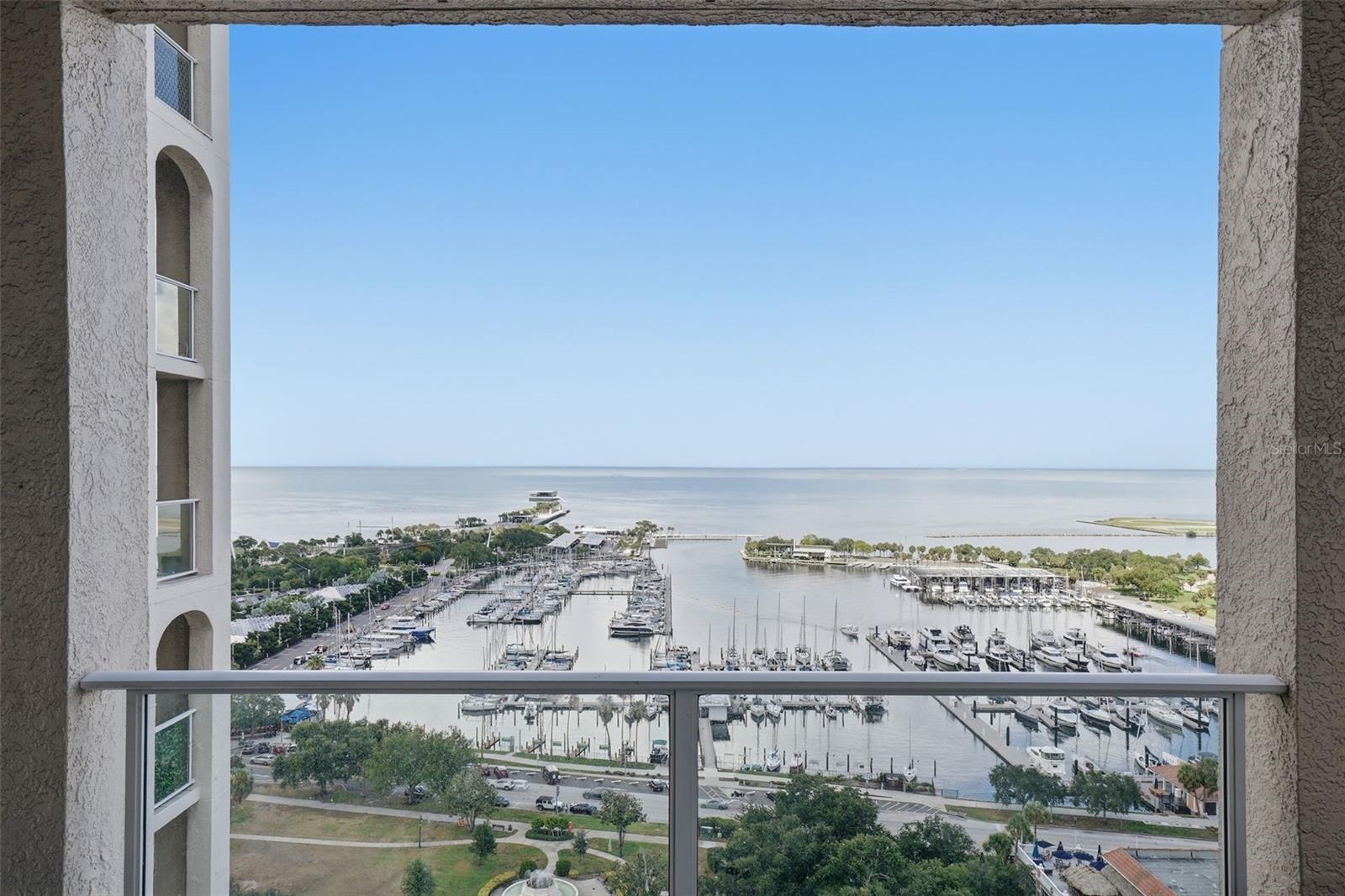 FLORENCIA CONDO - Residential