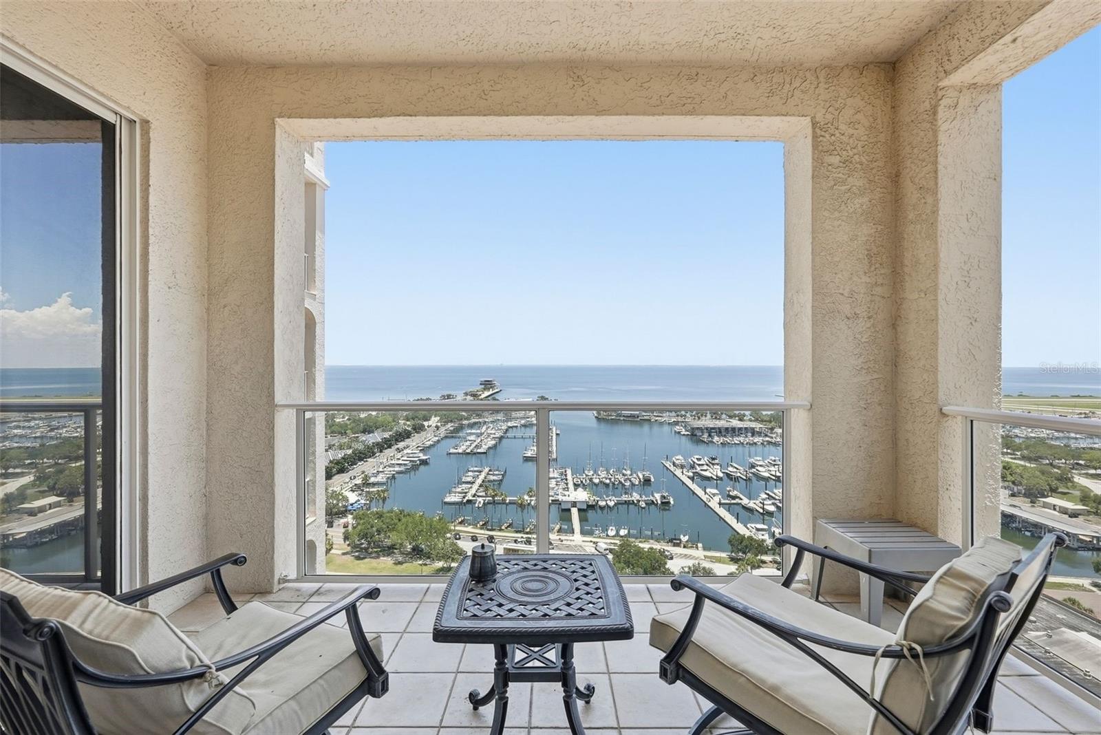 FLORENCIA CONDO - Residential