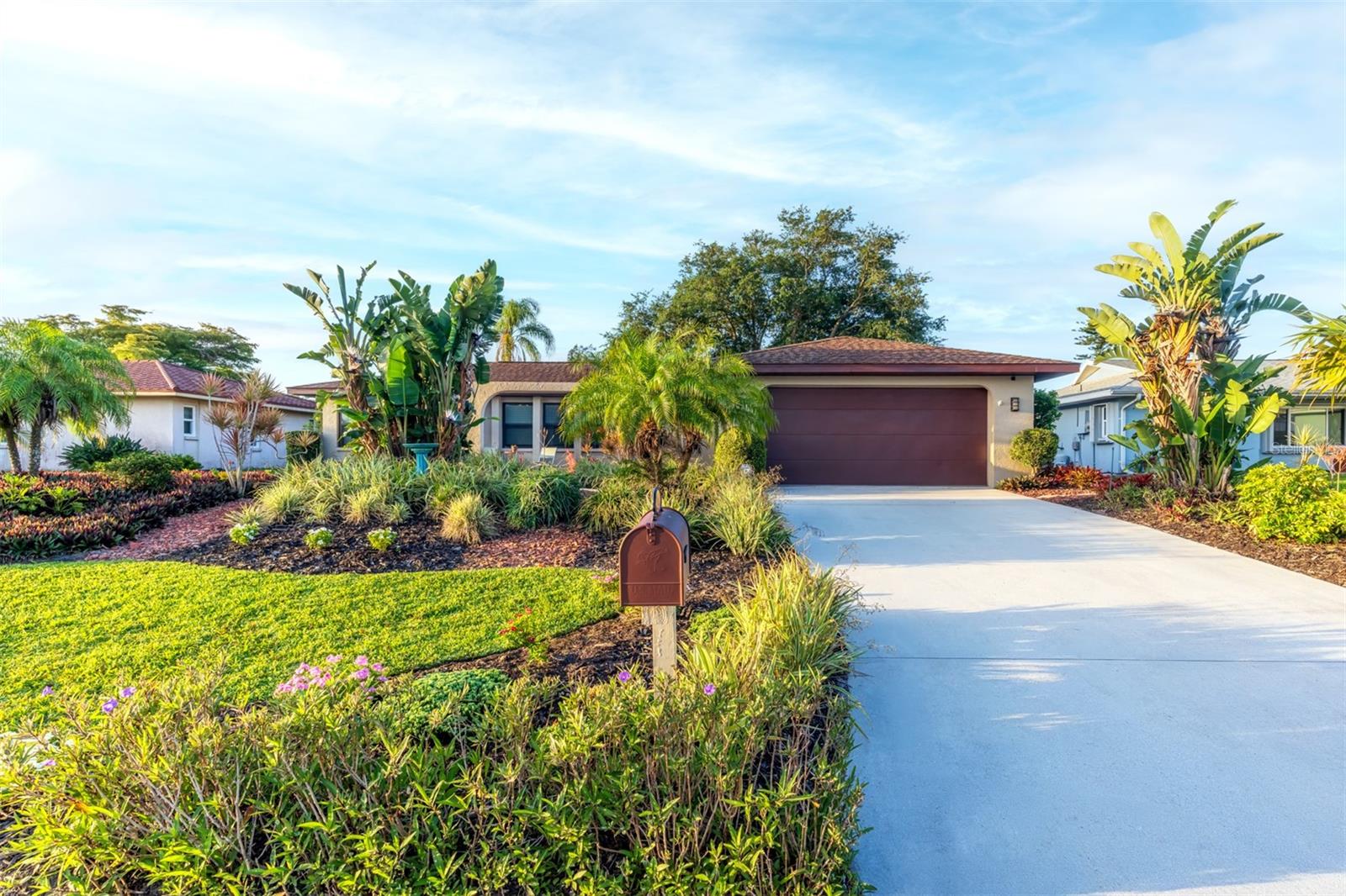 VENICE GARDENS - Residential