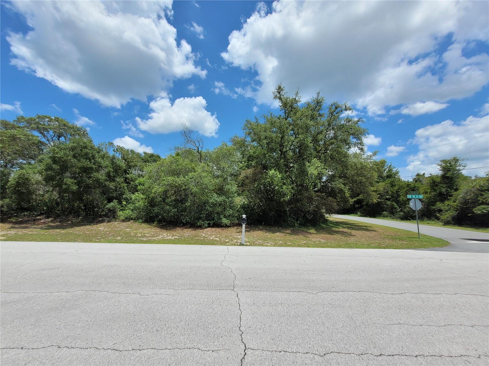 MARION OAKS UN 05 - Land