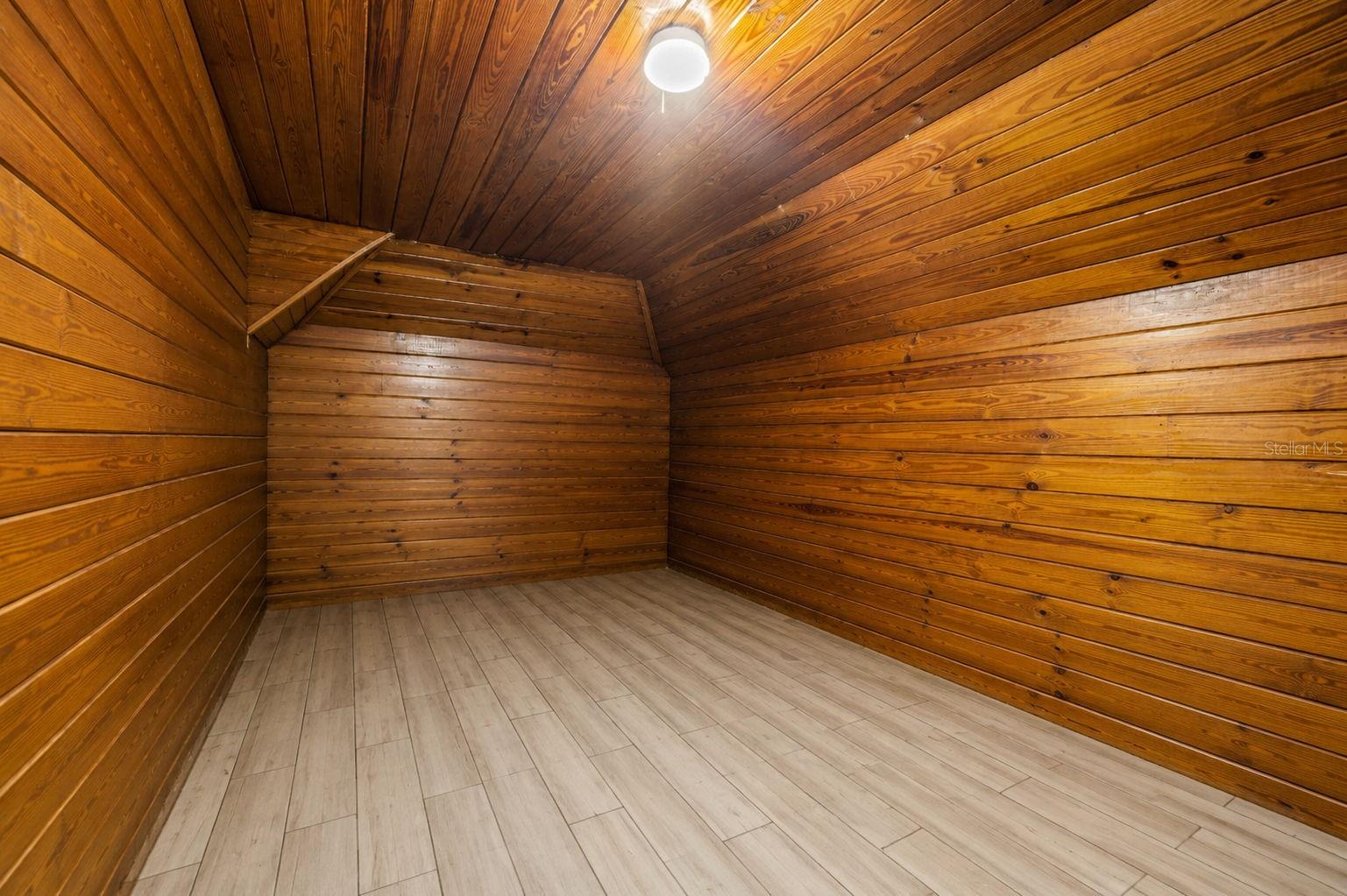 BOBBITTS SUB - Residential Income