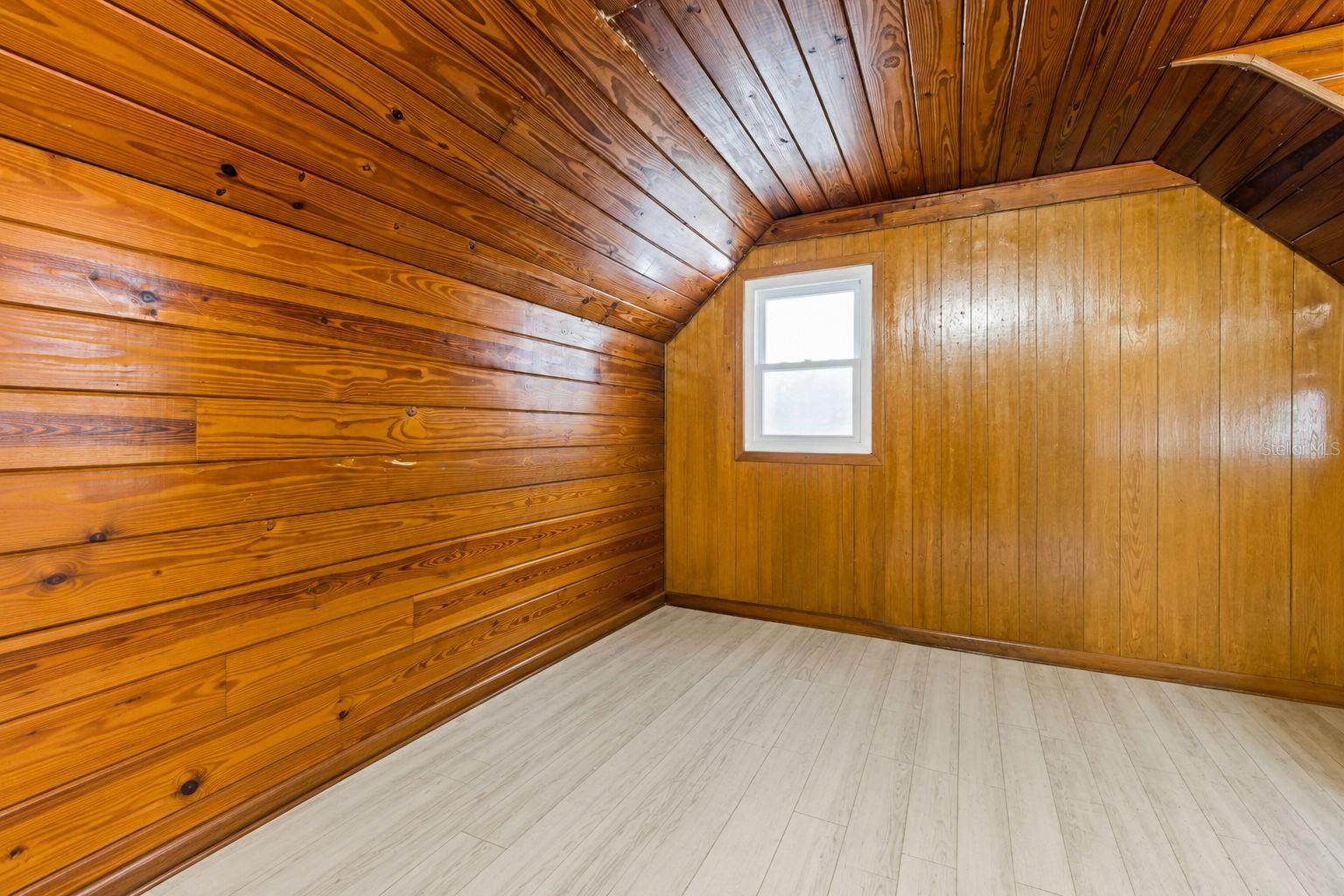 BOBBITTS SUB - Residential Income