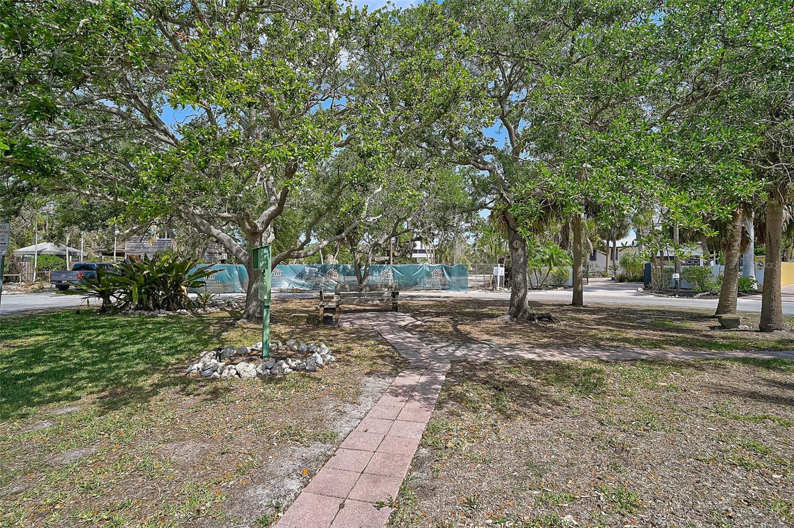 SARASOTA BEACH - Residential