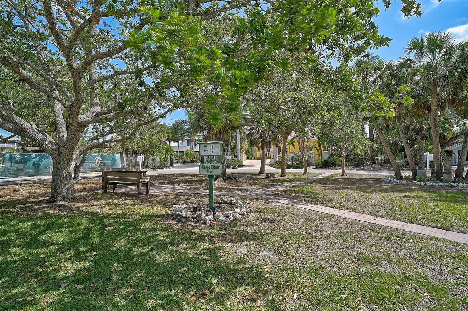 SARASOTA BEACH - Residential