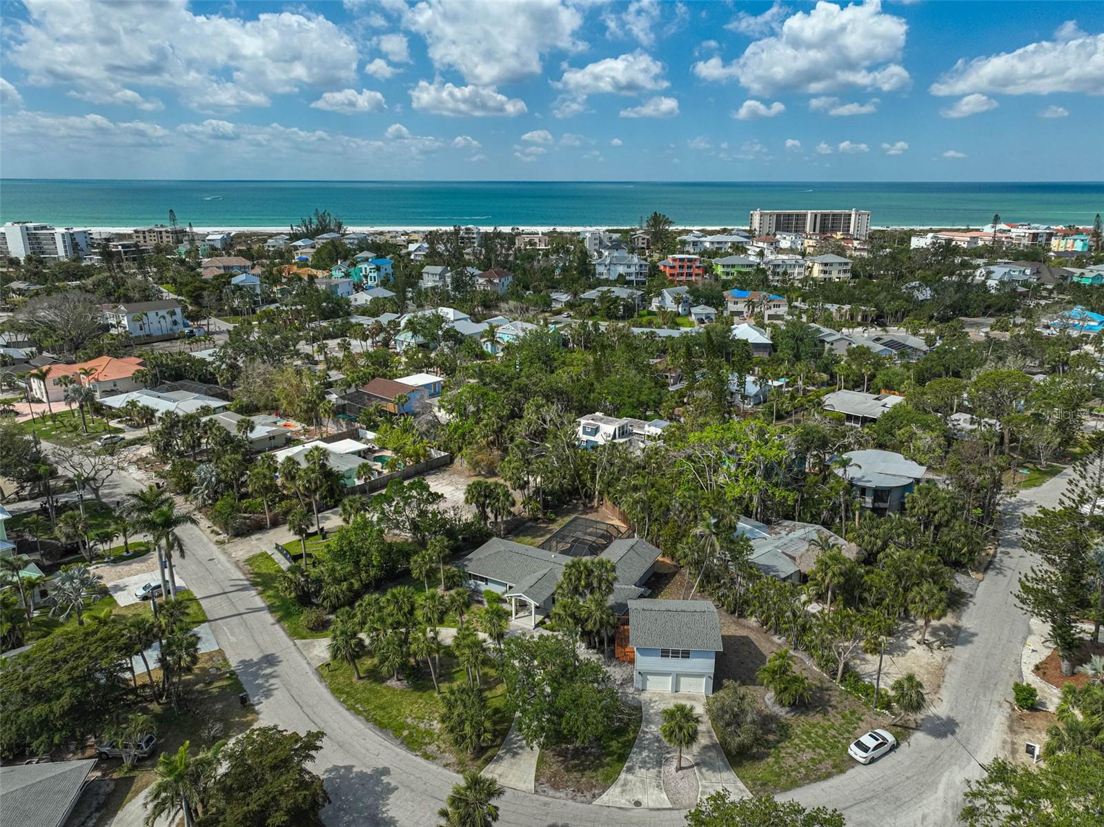 SARASOTA BEACH - Residential