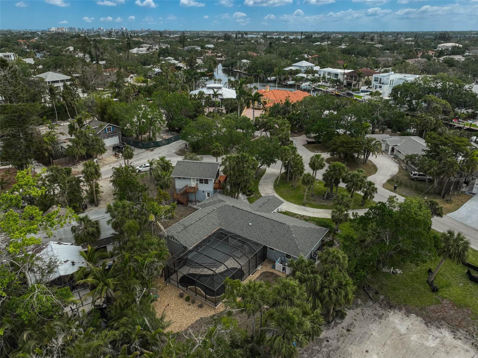 SARASOTA BEACH - Residential