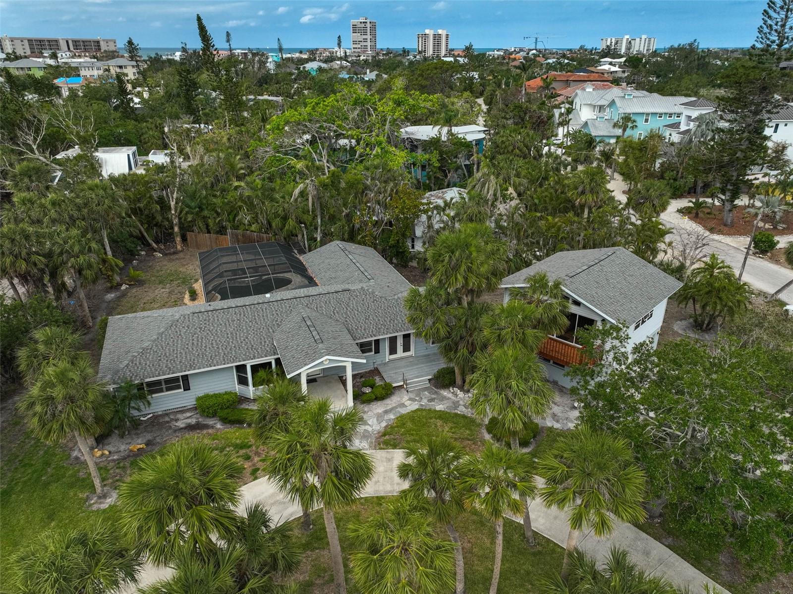 SARASOTA BEACH - Residential