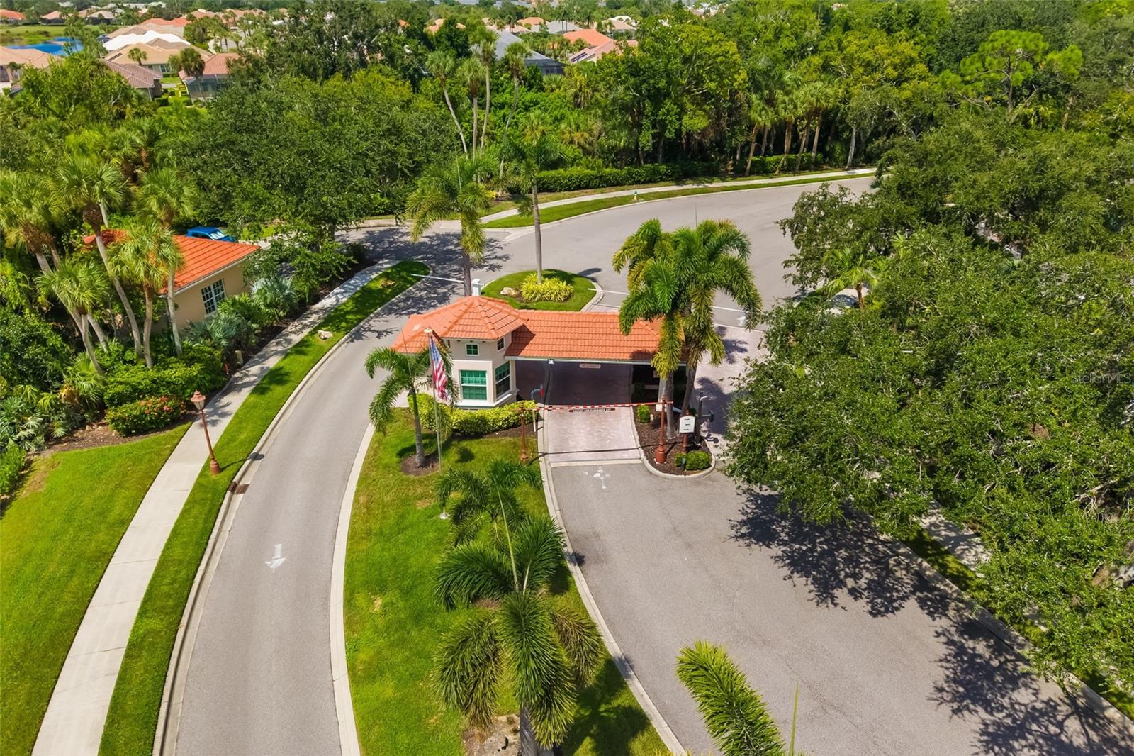SAWGRASS - Residential