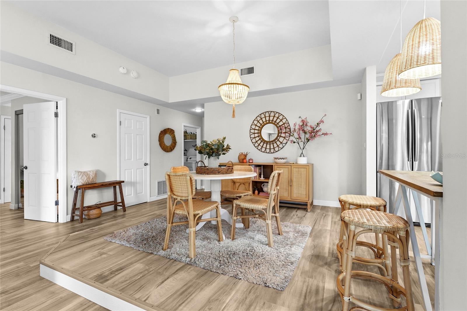 MEADOWLAKE I - Residential