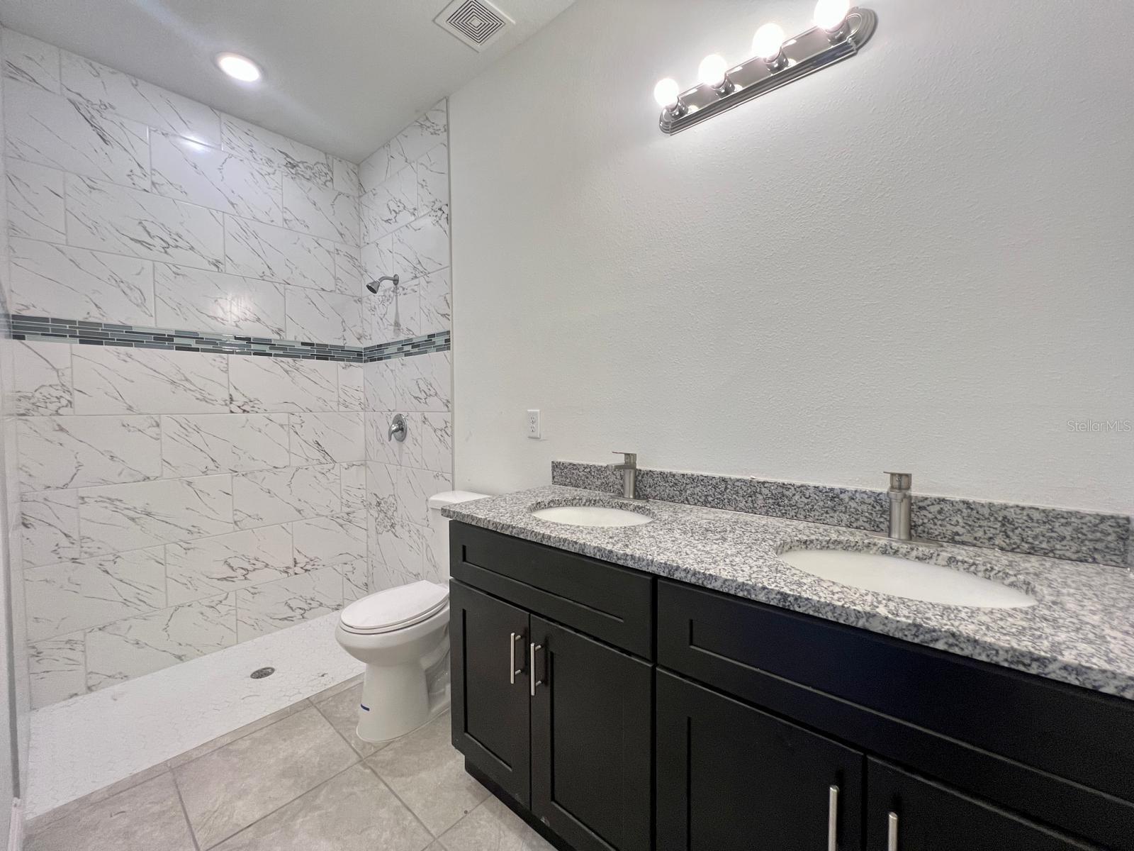 MARRION OAKS - Residential