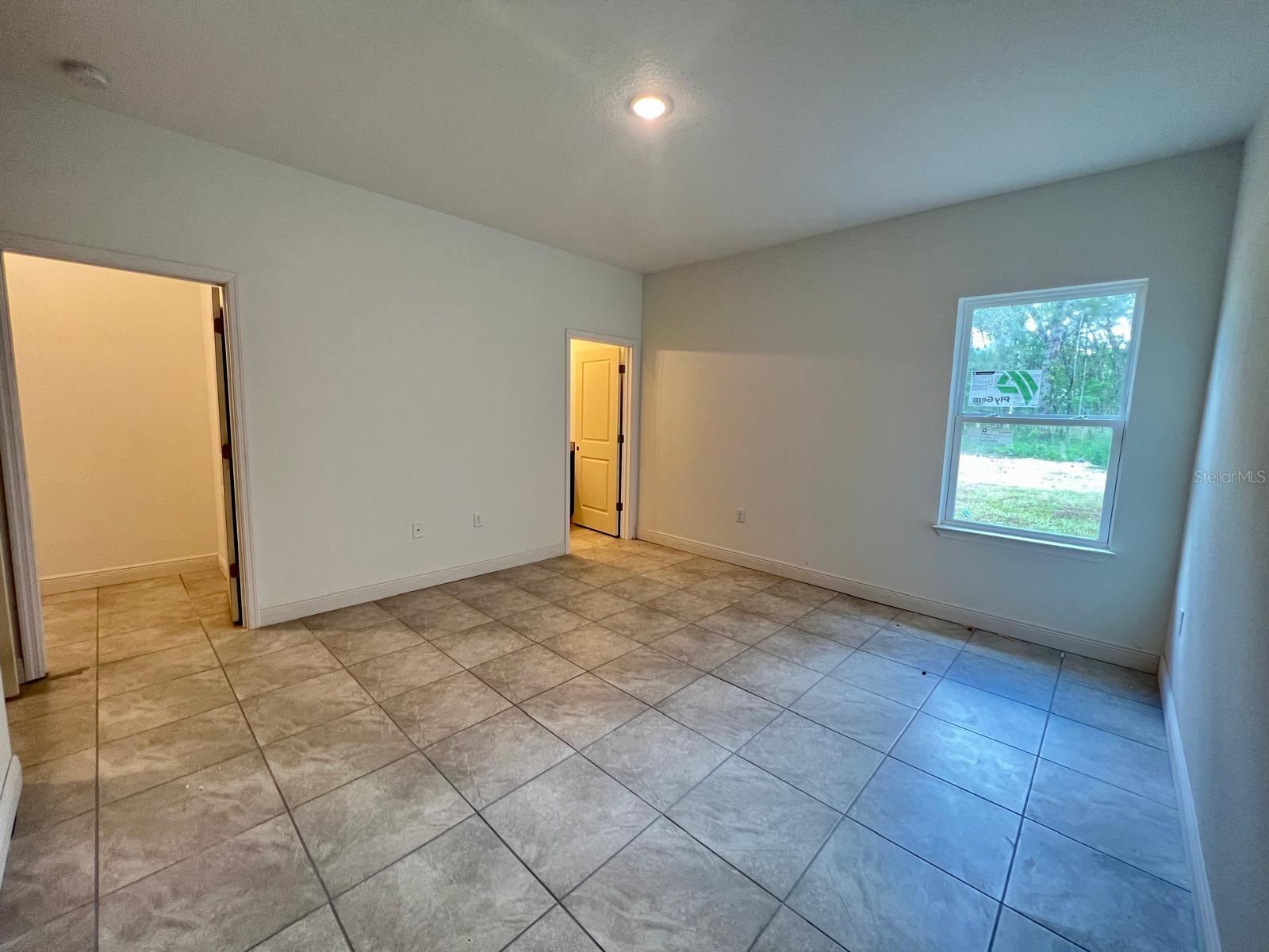 MARRION OAKS - Residential