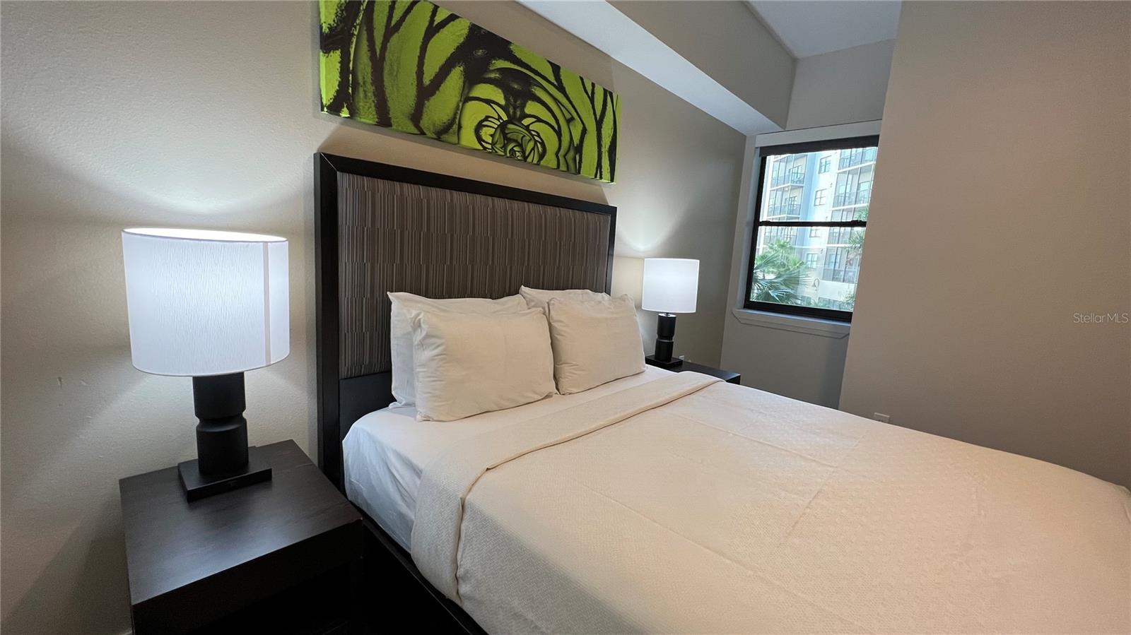 THE GROVE RESORT - Residential