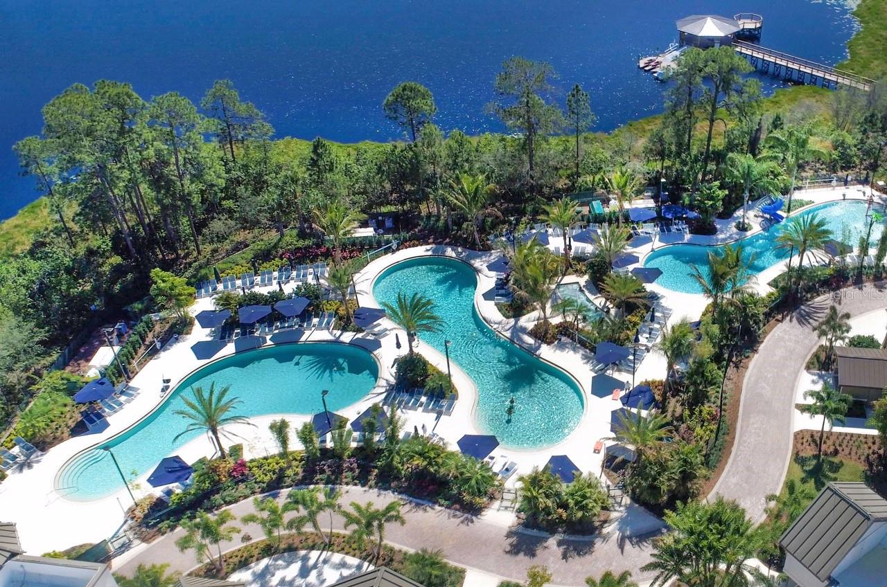 THE GROVE RESORT - Residential