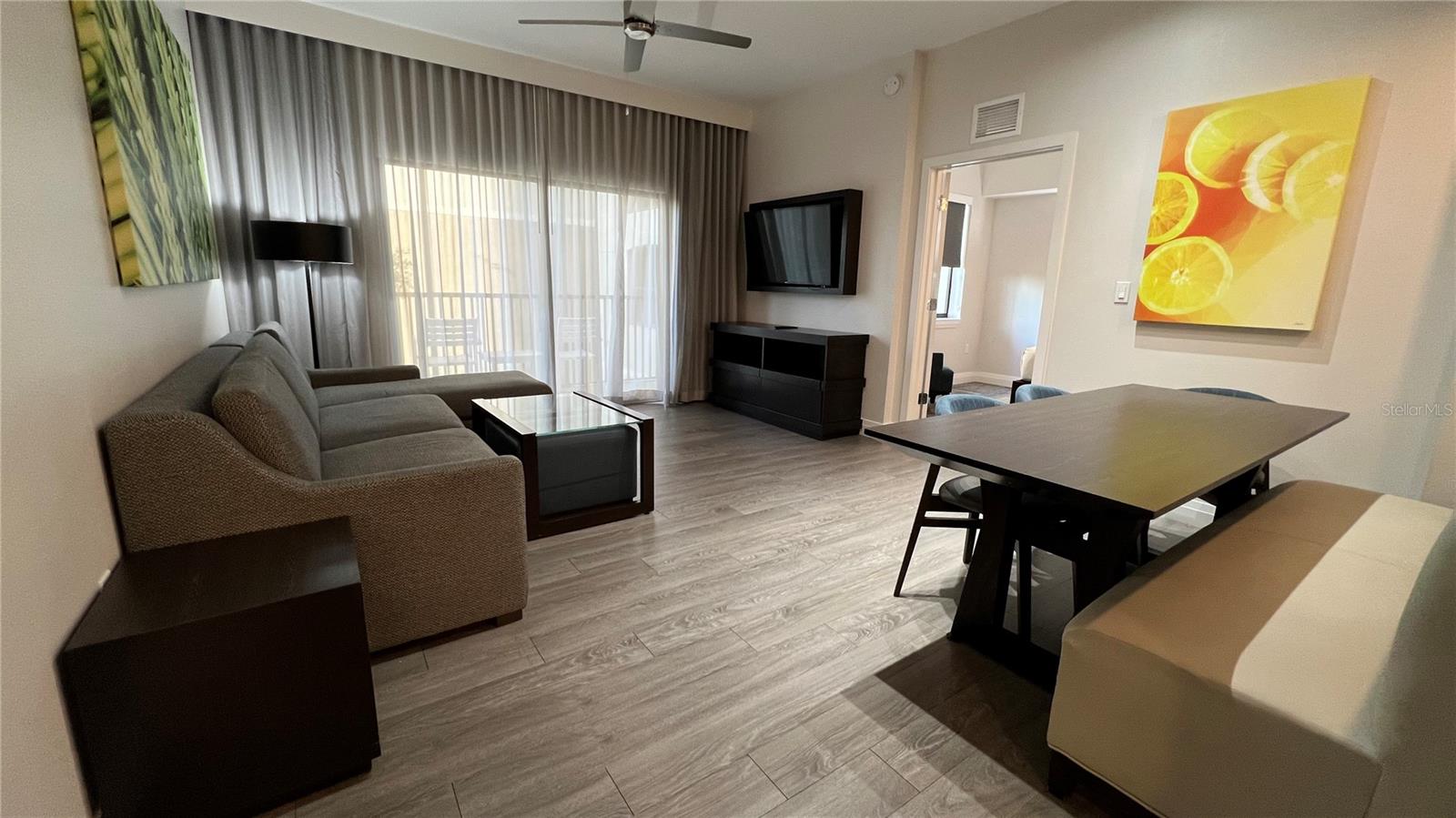 THE GROVE RESORT - Residential