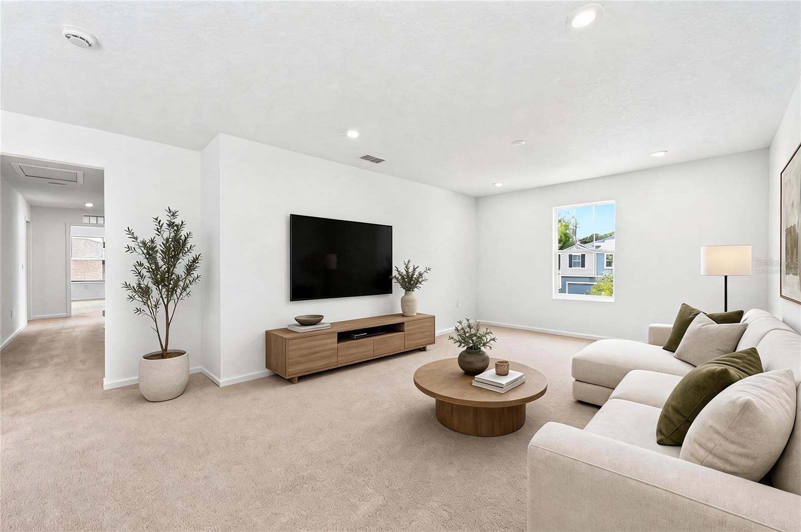 ADDISON LANDING - Residential