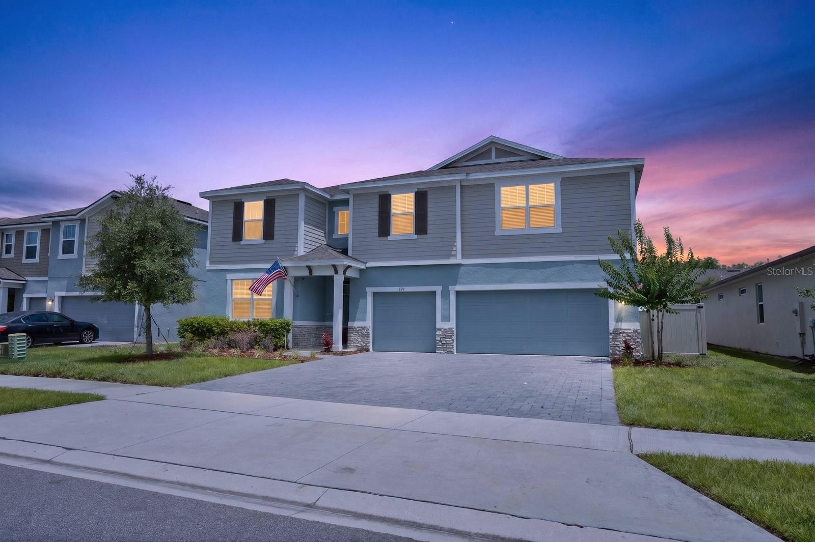 ADDISON LANDING - Residential