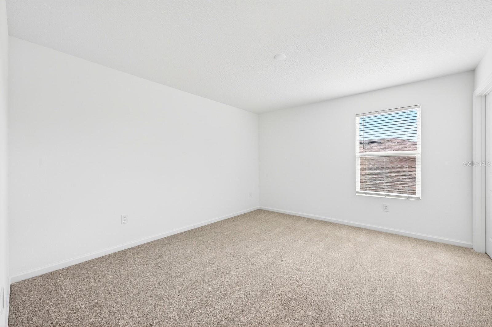 ADDISON LANDING - Residential
