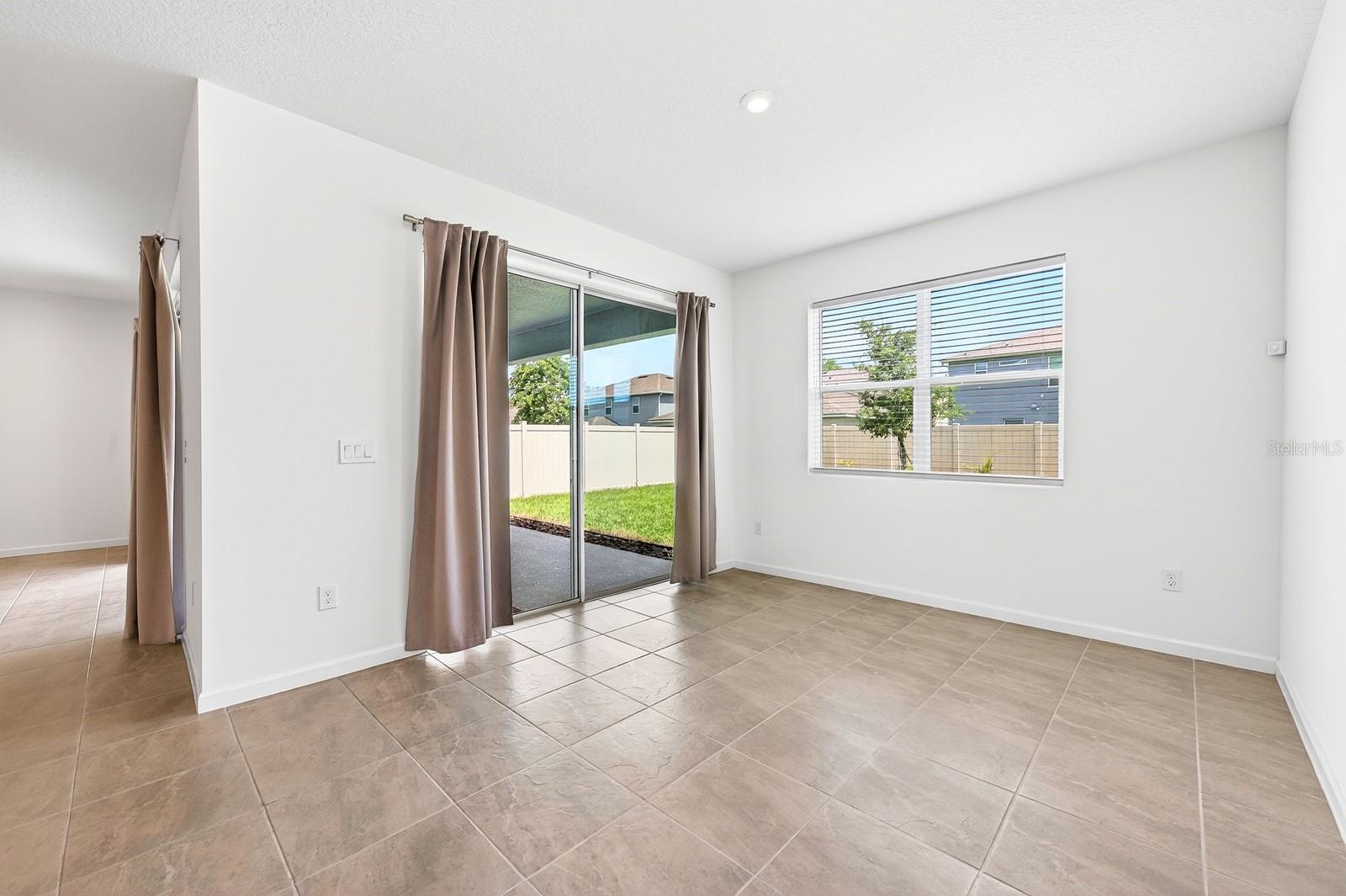 ADDISON LANDING - Residential