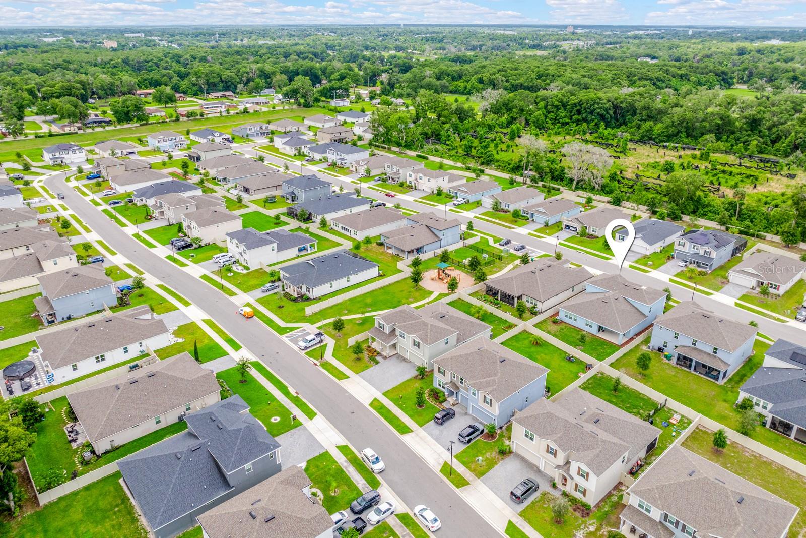 ADDISON LANDING - Residential
