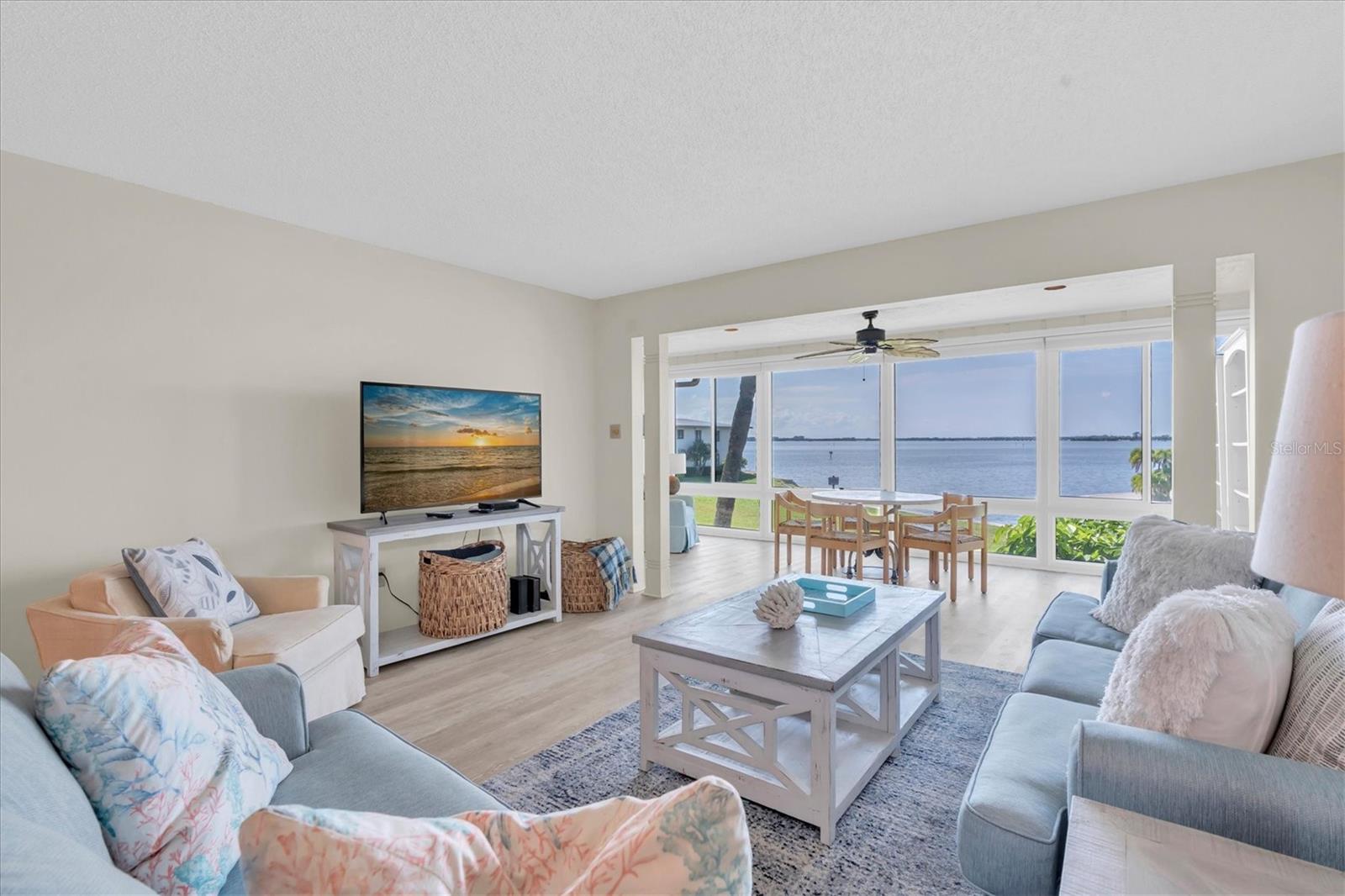 WESTBAY POINT & MOORINGS II - Residential
