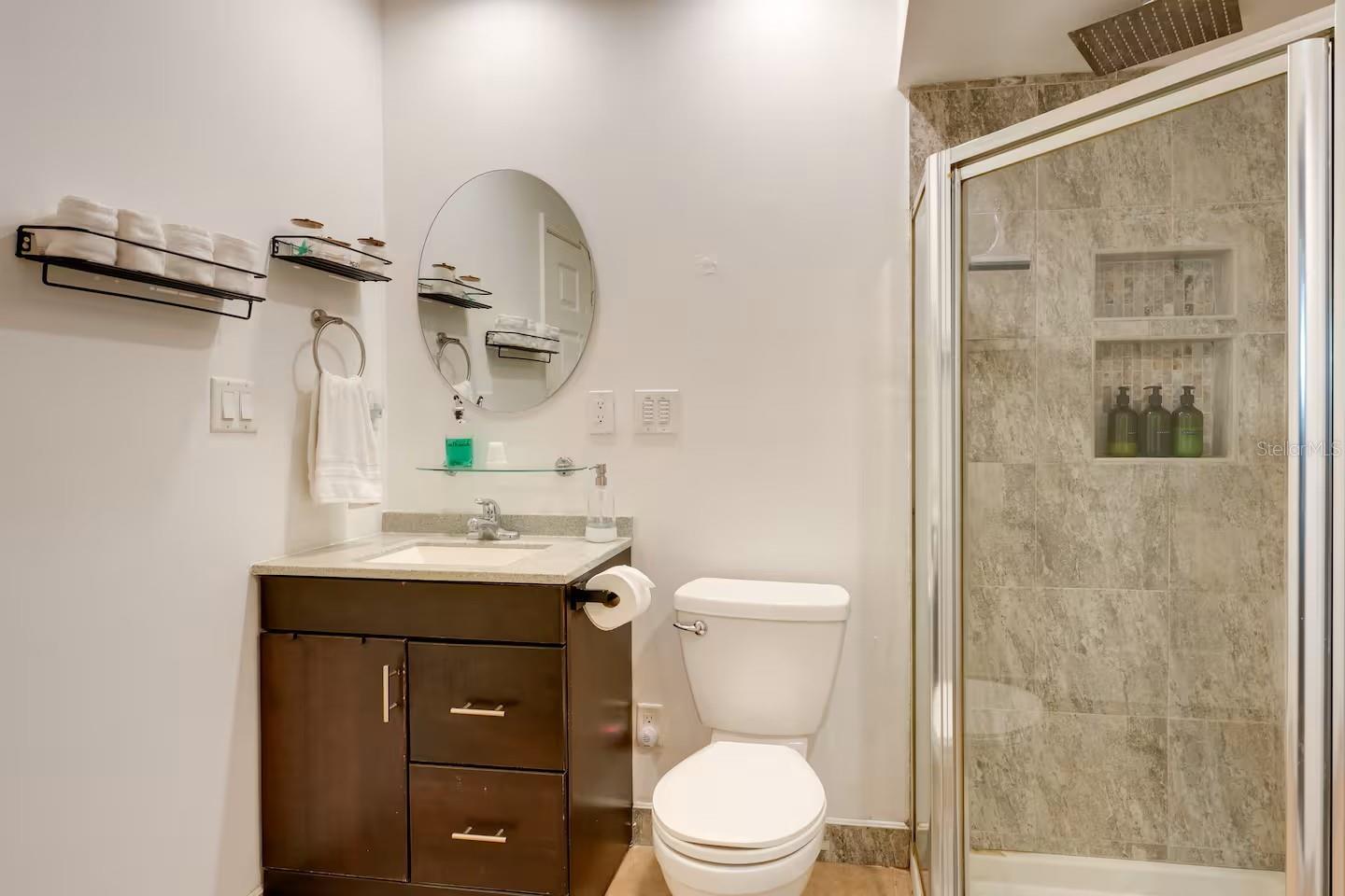 BEACON GROVES - Residential