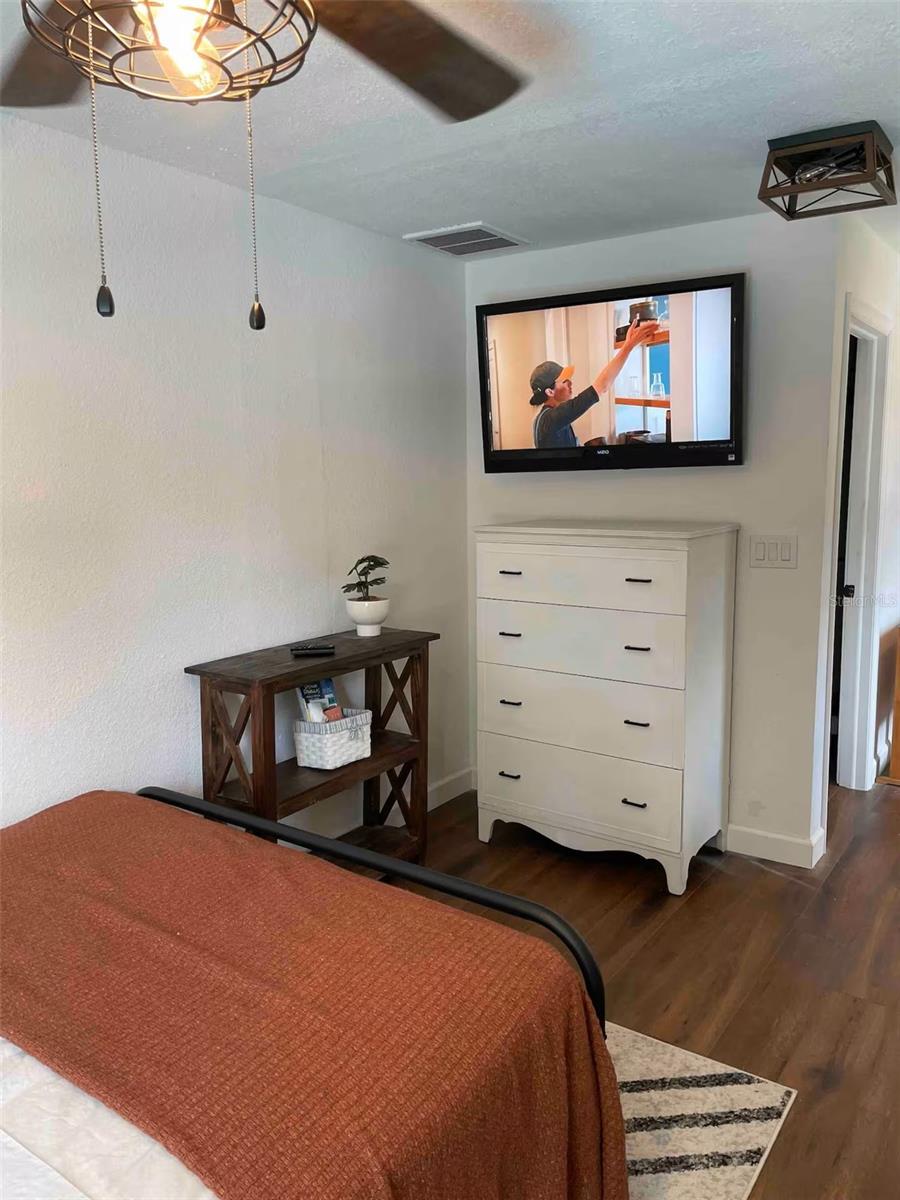 BEACON GROVES - Residential