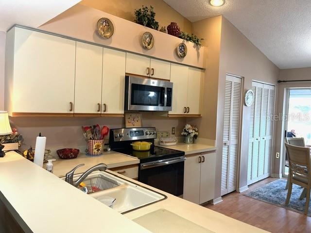 TARA VERANDAS - Residential