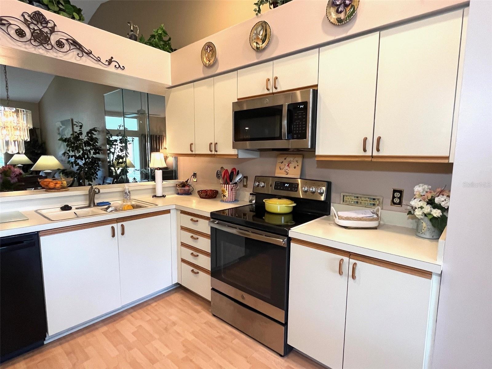 TARA VERANDAS - Residential