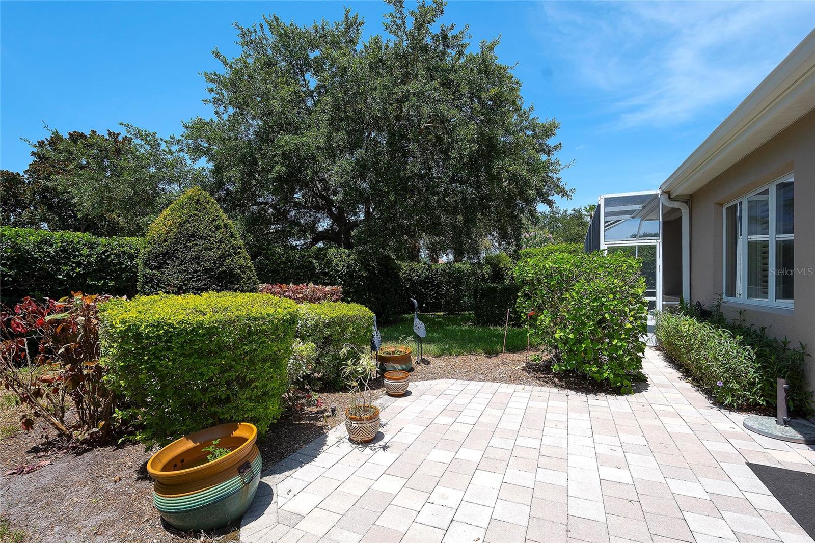 ROSEDALE GOLF & TENNIS CLUB COMMUNITY - Residential