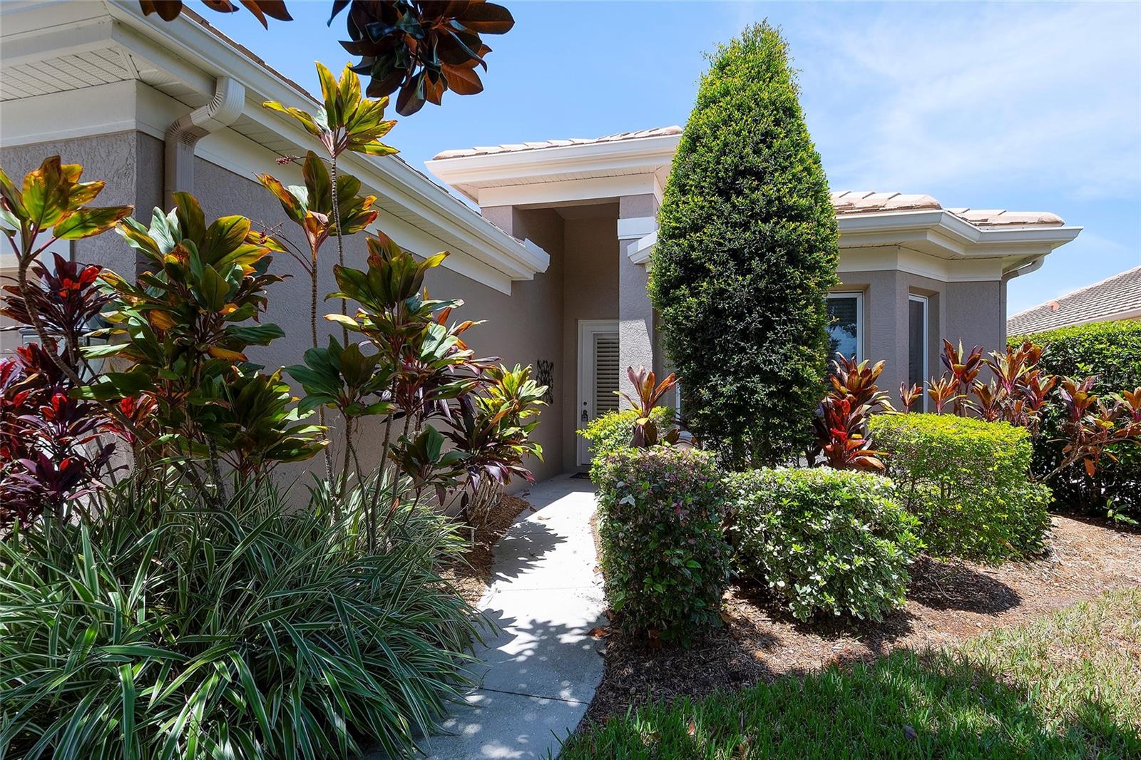 ROSEDALE GOLF & TENNIS CLUB COMMUNITY - Residential
