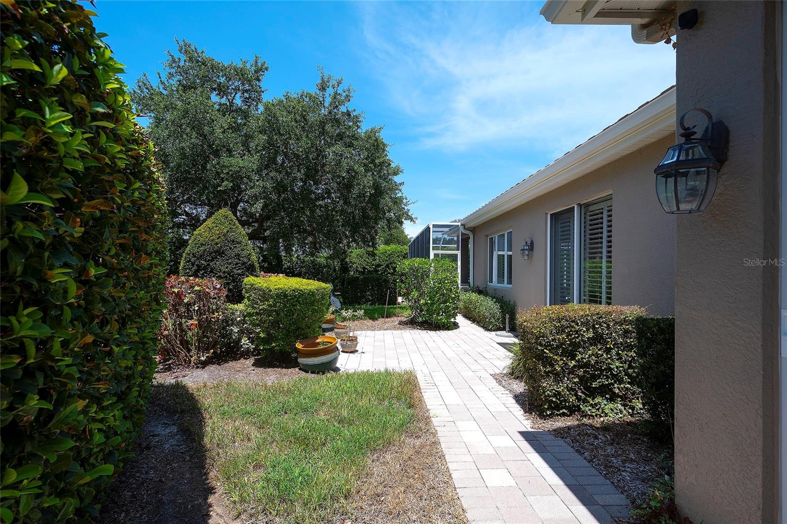 ROSEDALE GOLF & TENNIS CLUB COMMUNITY - Residential