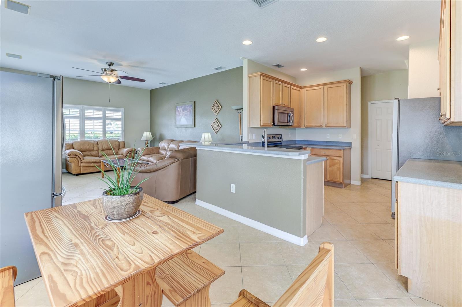 FALCON POINTE REP - Residential