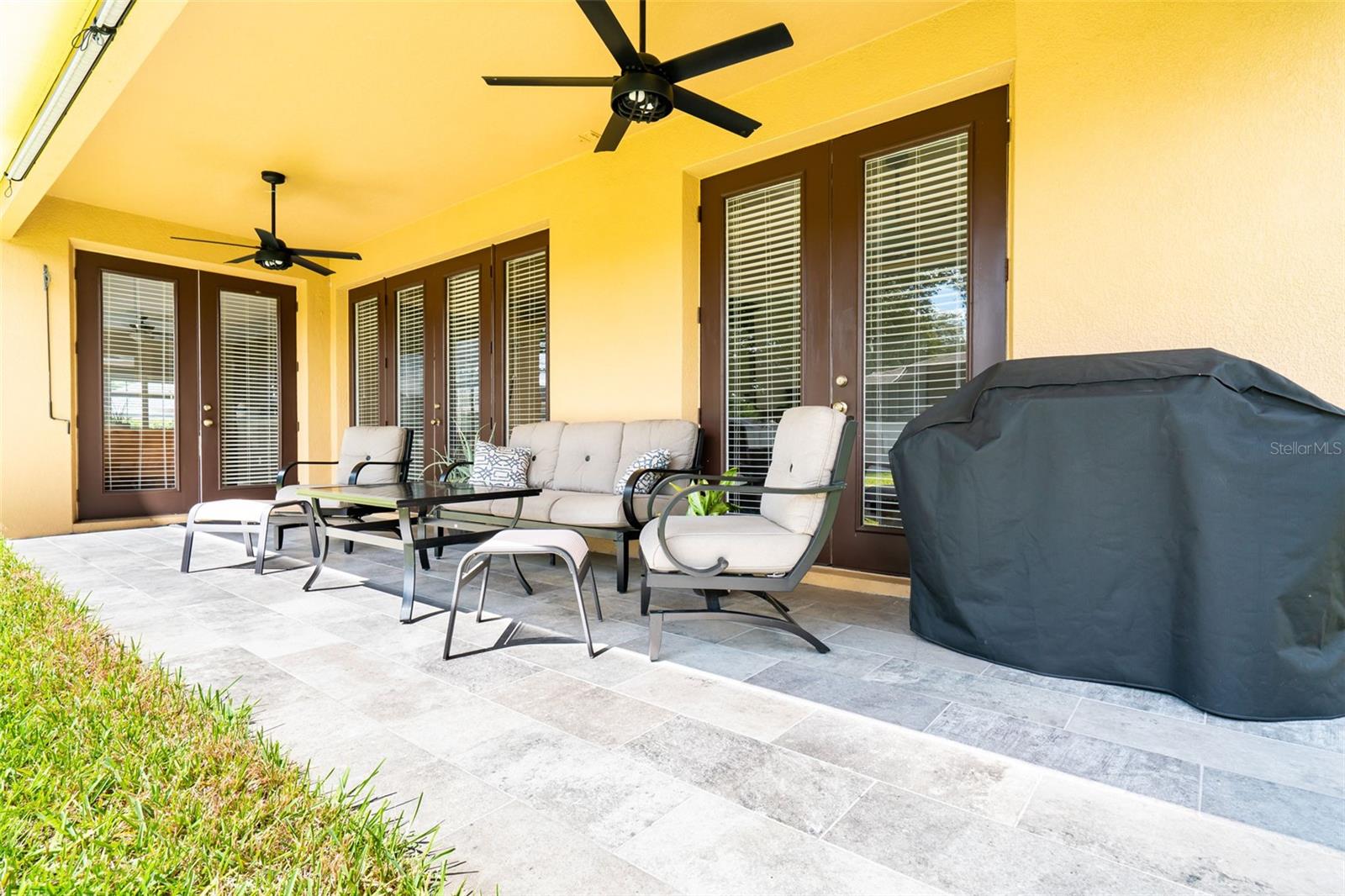 FALCON POINTE REP - Residential