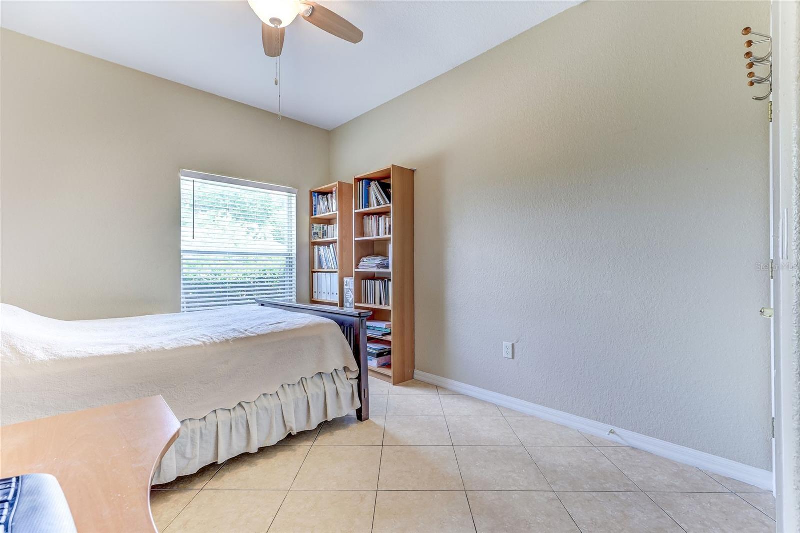 FALCON POINTE REP - Residential