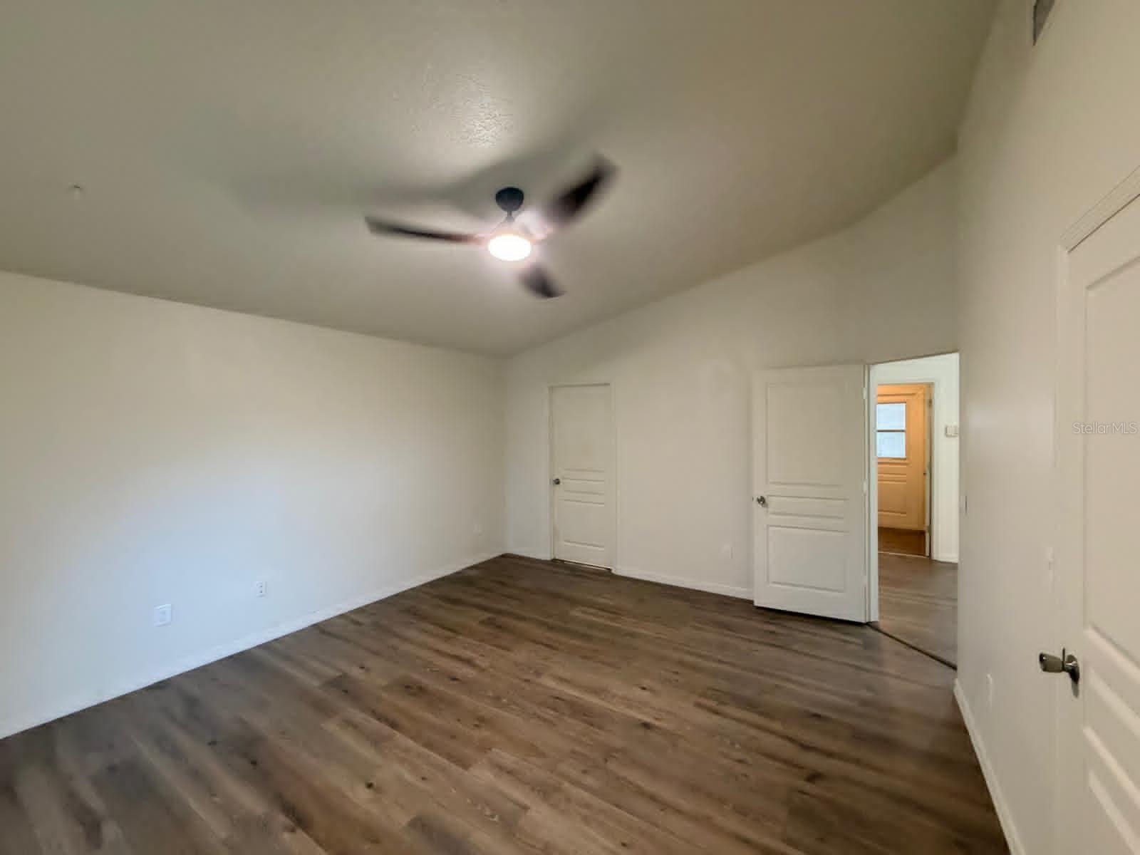 QUAIL POINTE AT SILVER LAKE - Residential