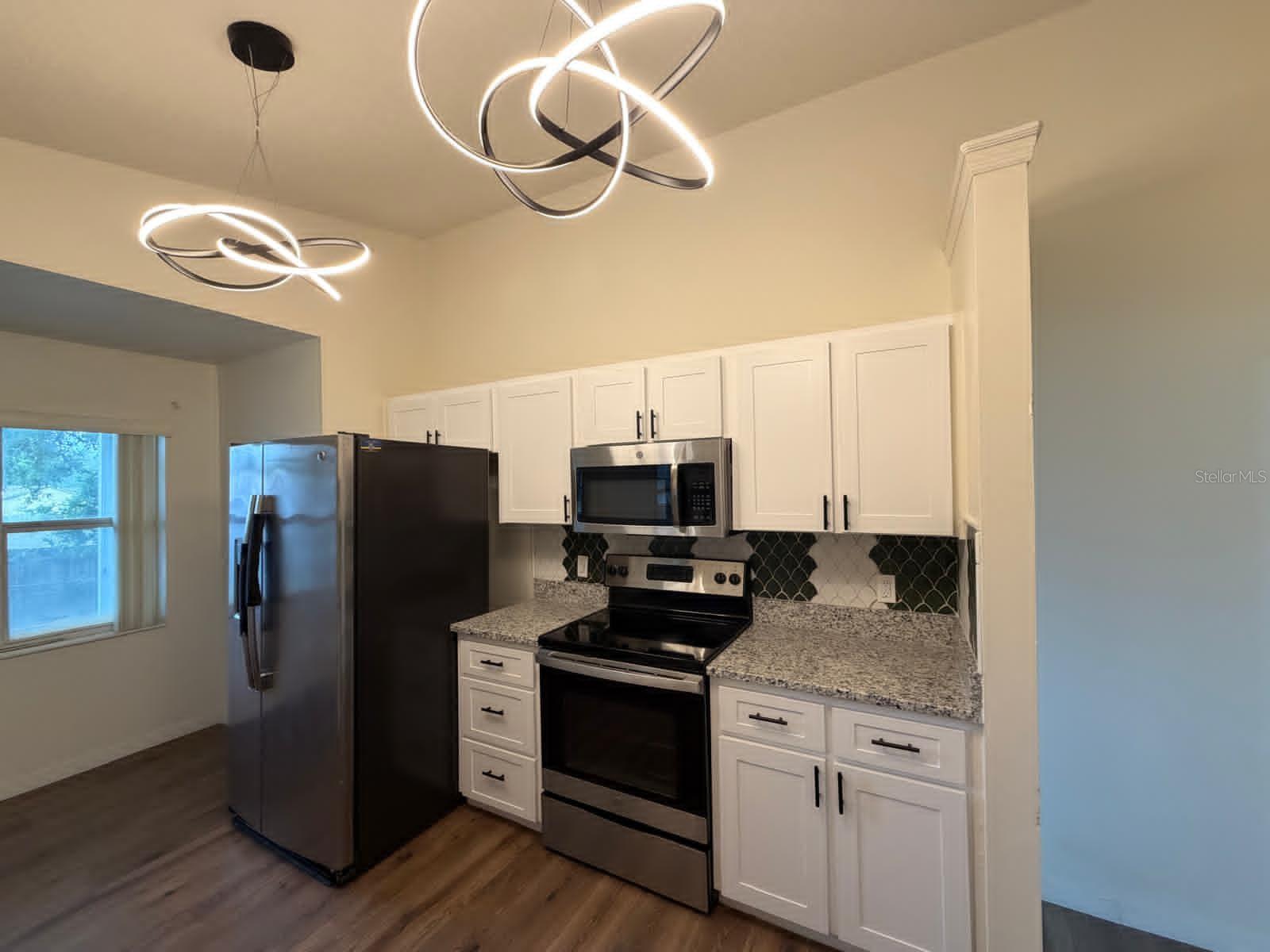 QUAIL POINTE AT SILVER LAKE - Residential