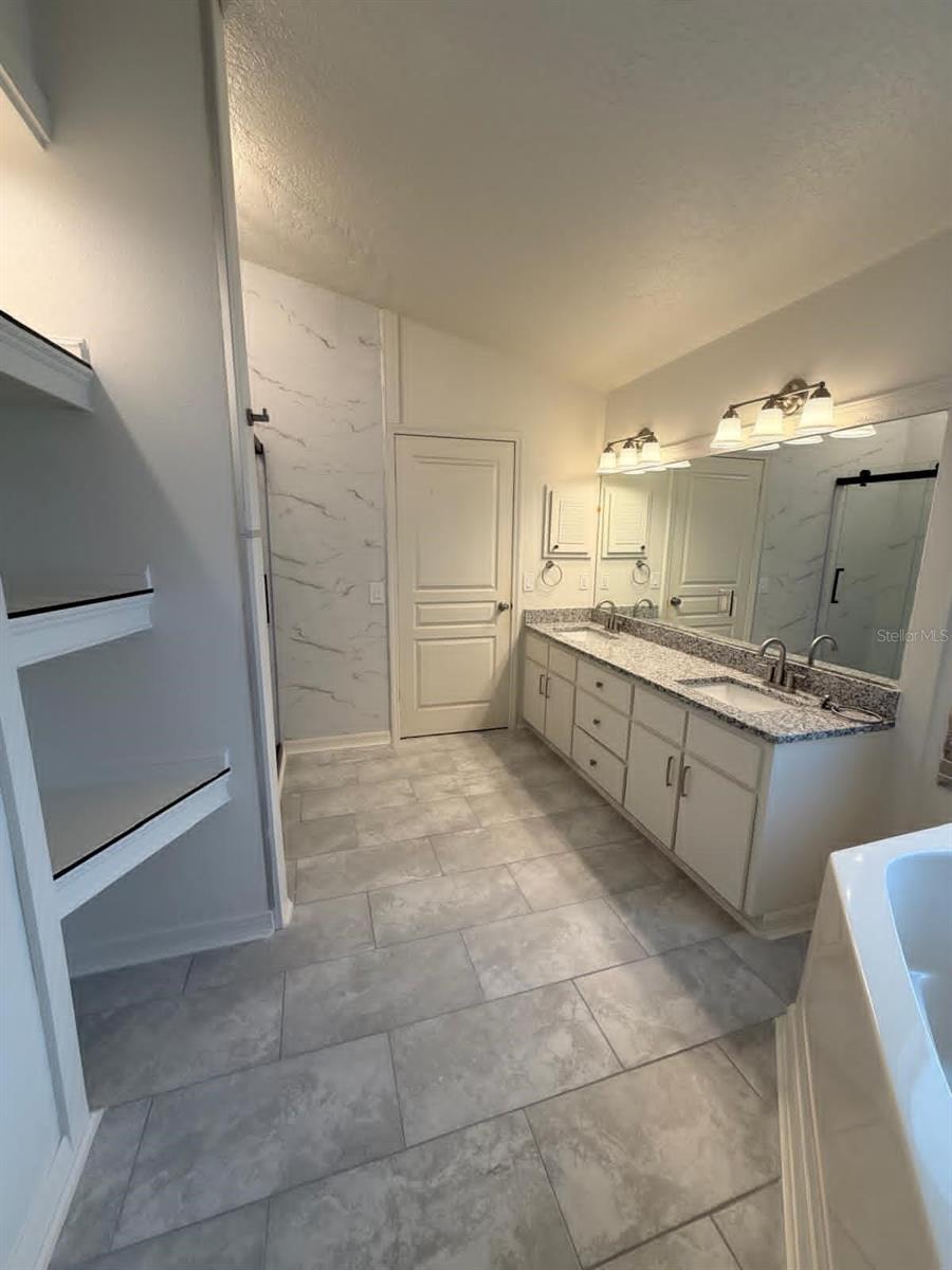 QUAIL POINTE AT SILVER LAKE - Residential